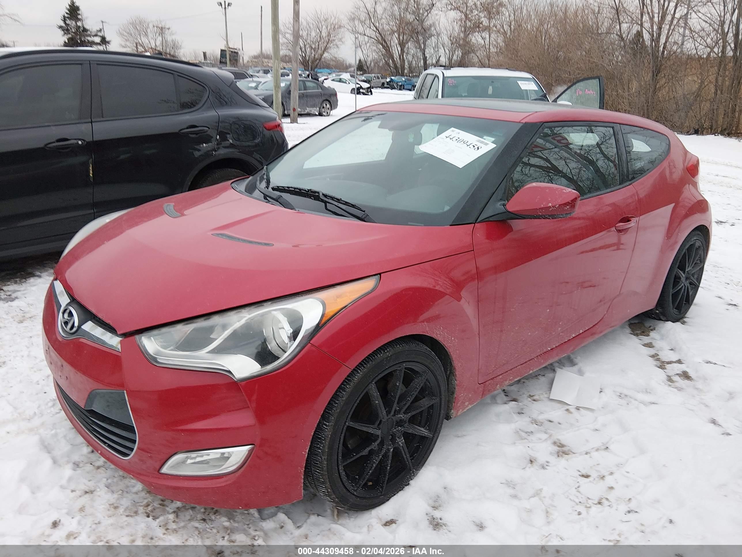 2012 Hyundai Veloster Base W/red/black Red vin: KMHTC6AD0CU032237