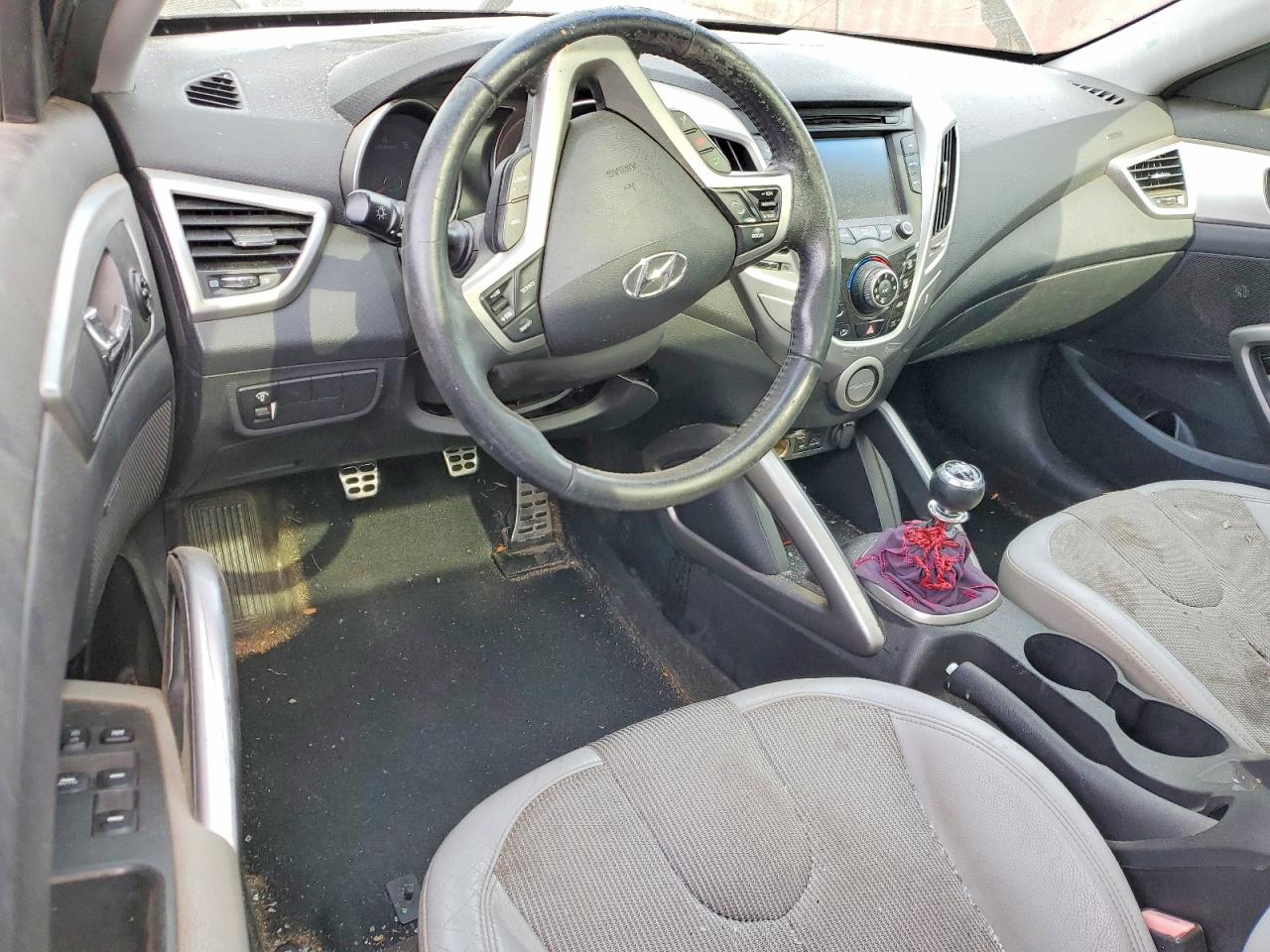 2012 Hyundai Veloster Base Черный vin: KMHTC6AD0CU043853