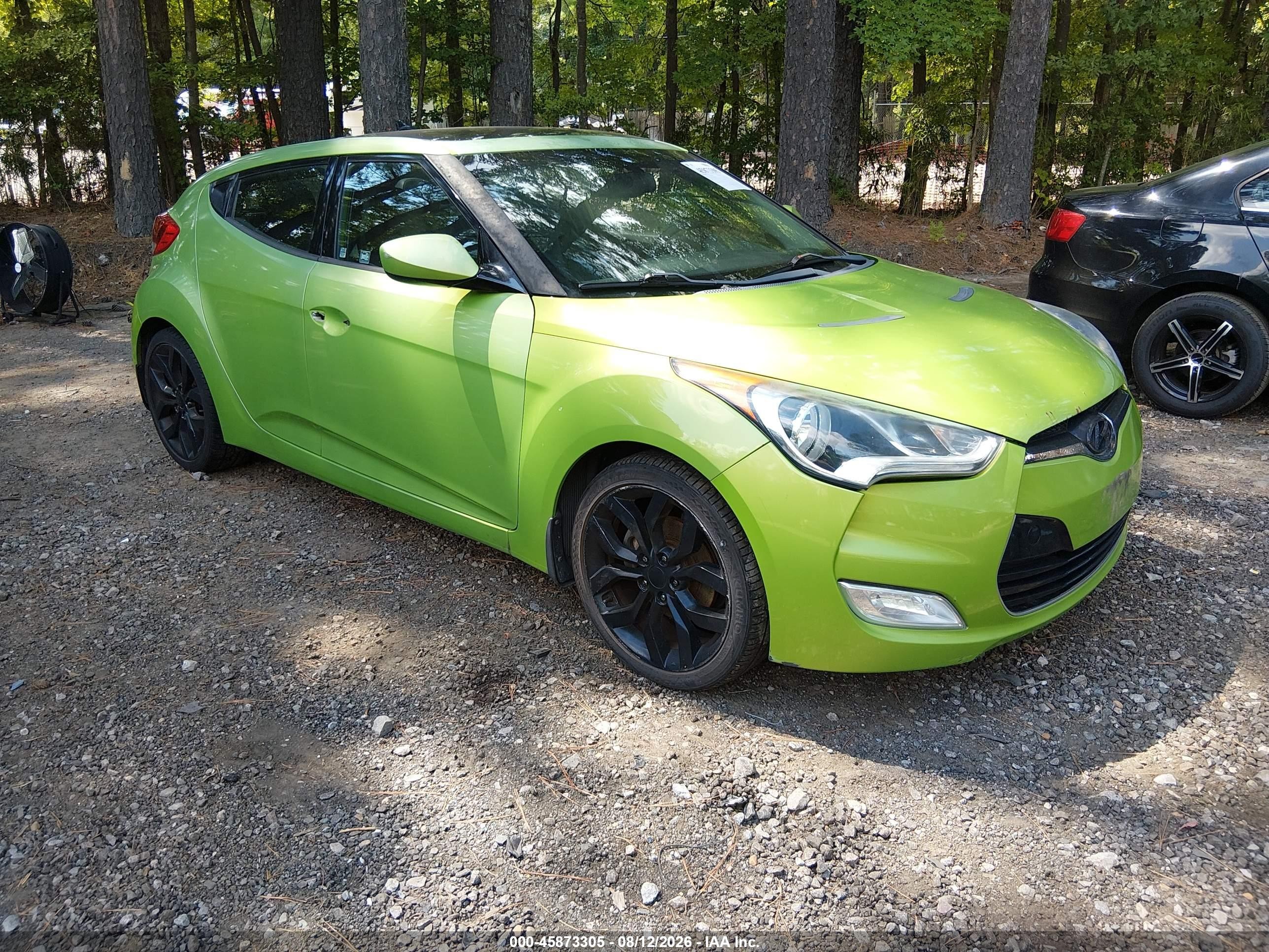 2012 Hyundai Veloster Base W/black Green vin: KMHTC6AD0CU044002