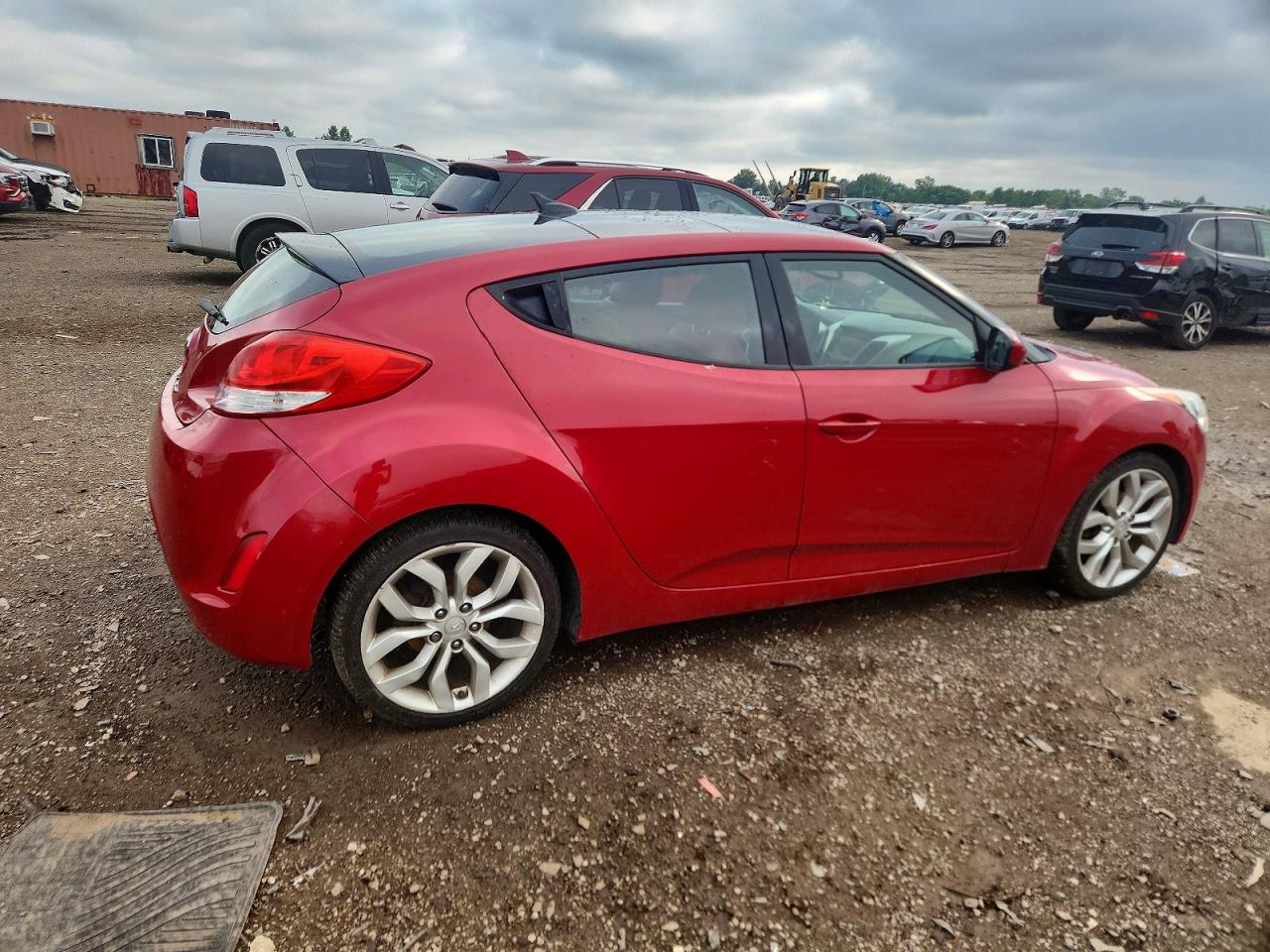 2012 Hyundai Veloster Base Red vin: KMHTC6AD0CU053119