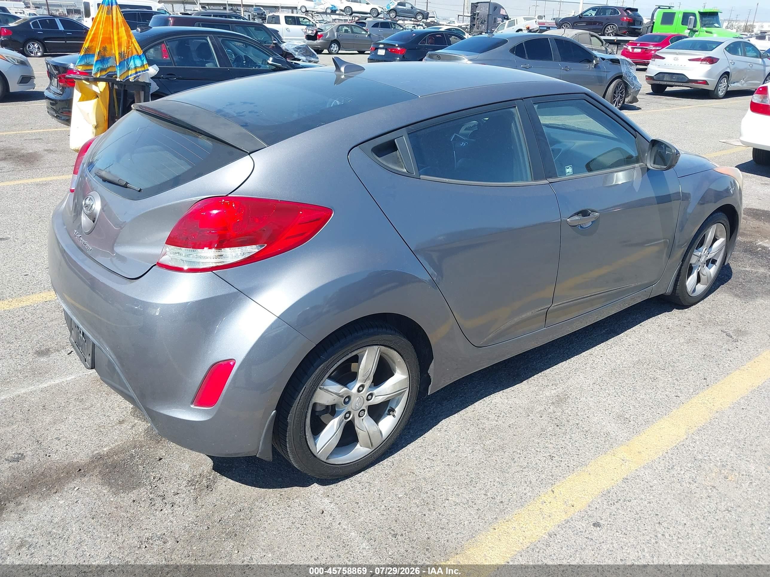 2012 Hyundai Veloster Base W/black Gray vin: KMHTC6AD0CU055758