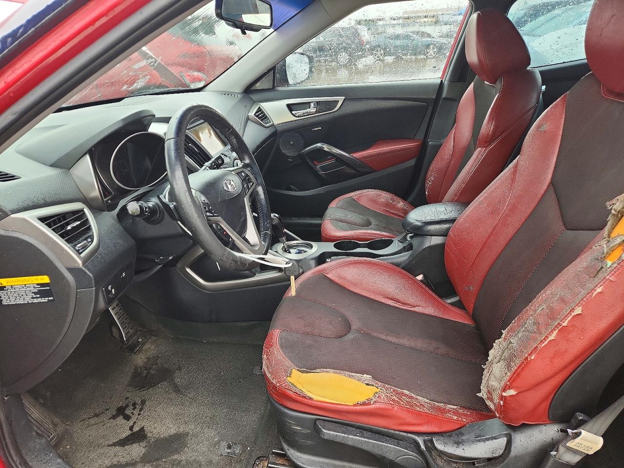 2012 Hyundai Veloster Base Red vin: KMHTC6AD0CU061270