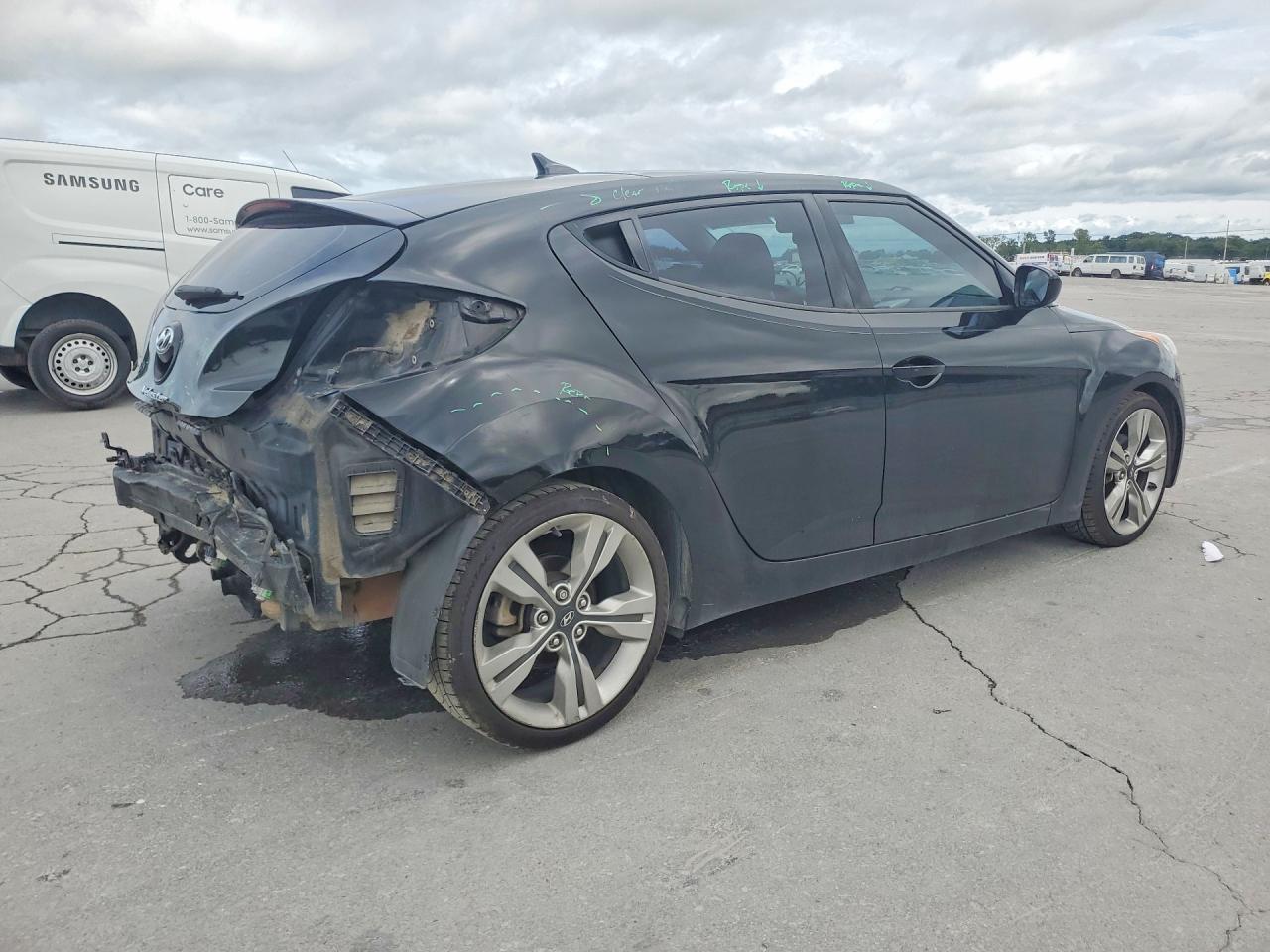 2012 Hyundai Veloster Base Черный vin: KMHTC6AD0CU069241