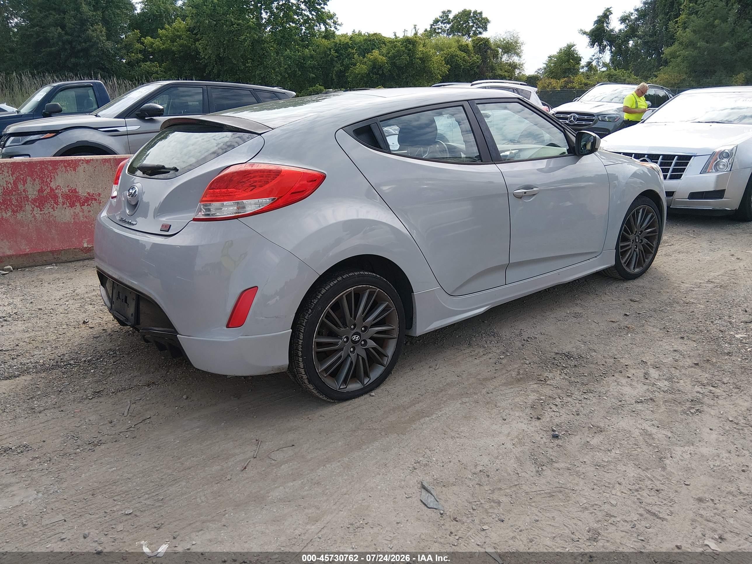 2013 Hyundai Veloster Mix Gray vin: KMHTC6AD0DU127771