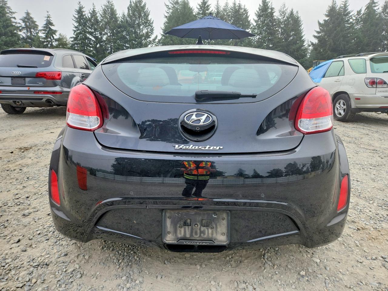 2014 Hyundai Veloster Base Black vin: KMHTC6AD0EU192394