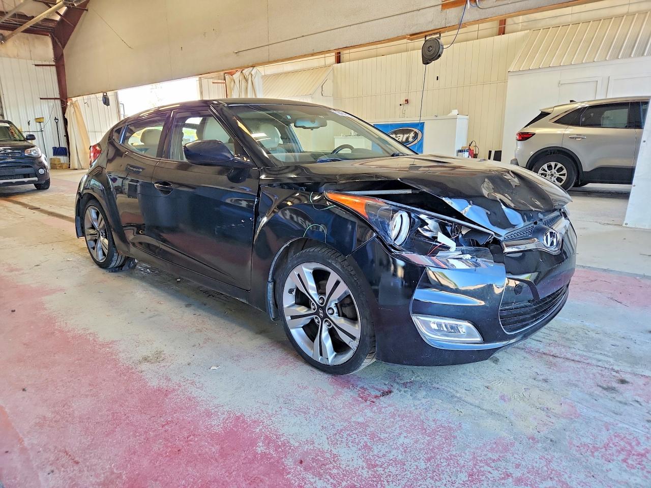 2014 Hyundai Veloster Base Black vin: KMHTC6AD0EU197143