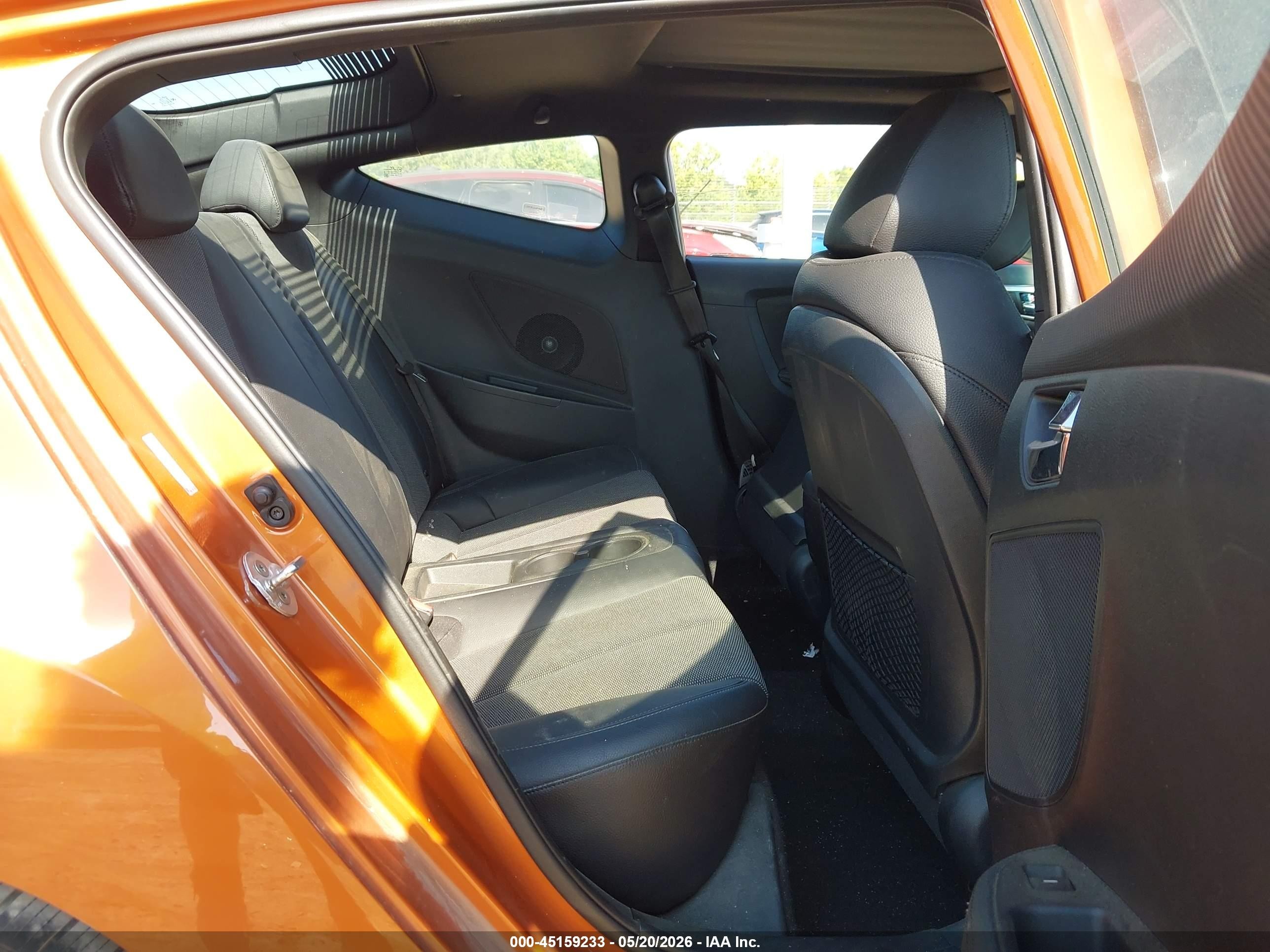 2016 Hyundai Veloster   Оранжевый vin: KMHTC6AD0GU278761