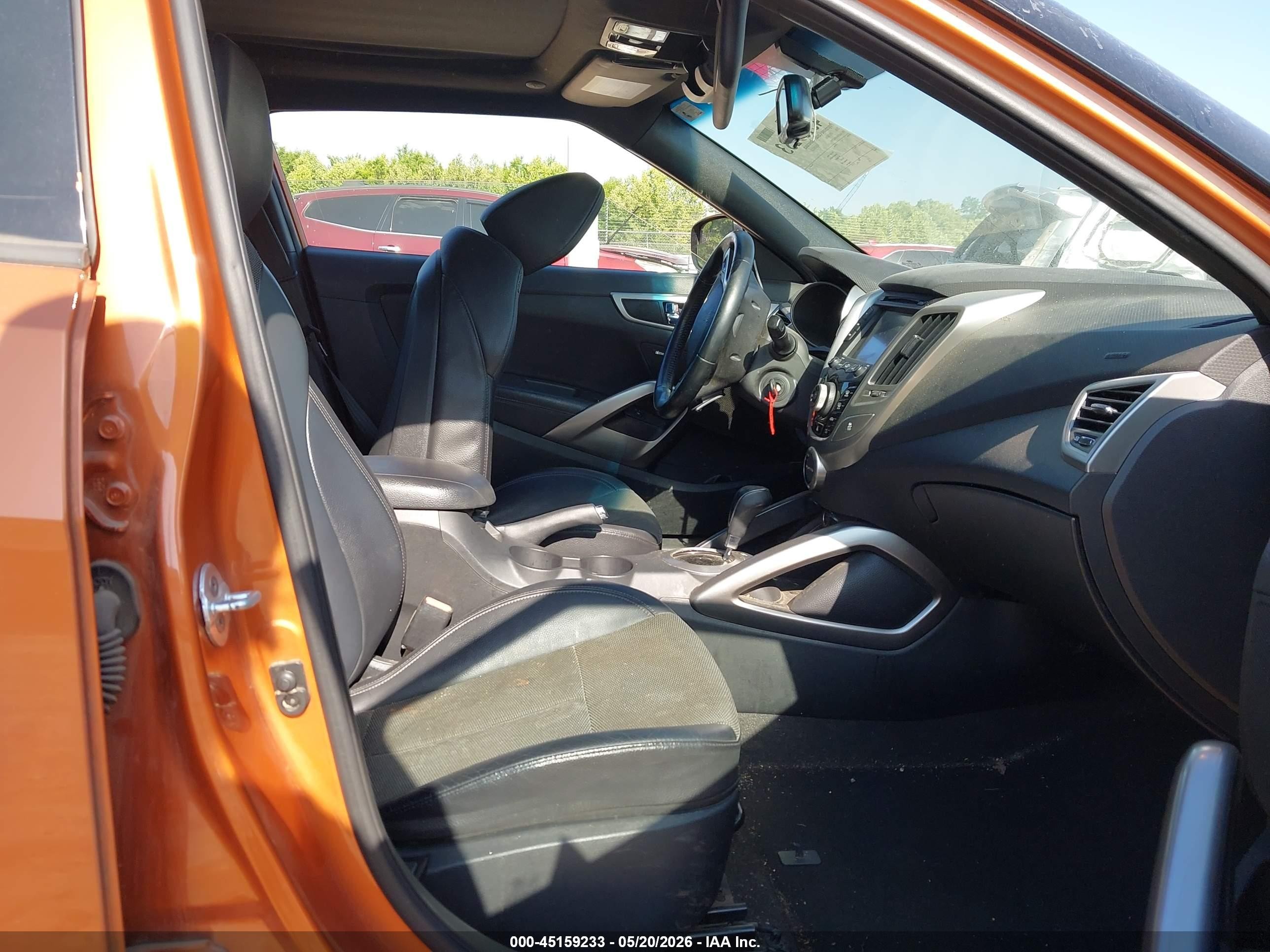 2016 Hyundai Veloster   Оранжевый vin: KMHTC6AD0GU278761