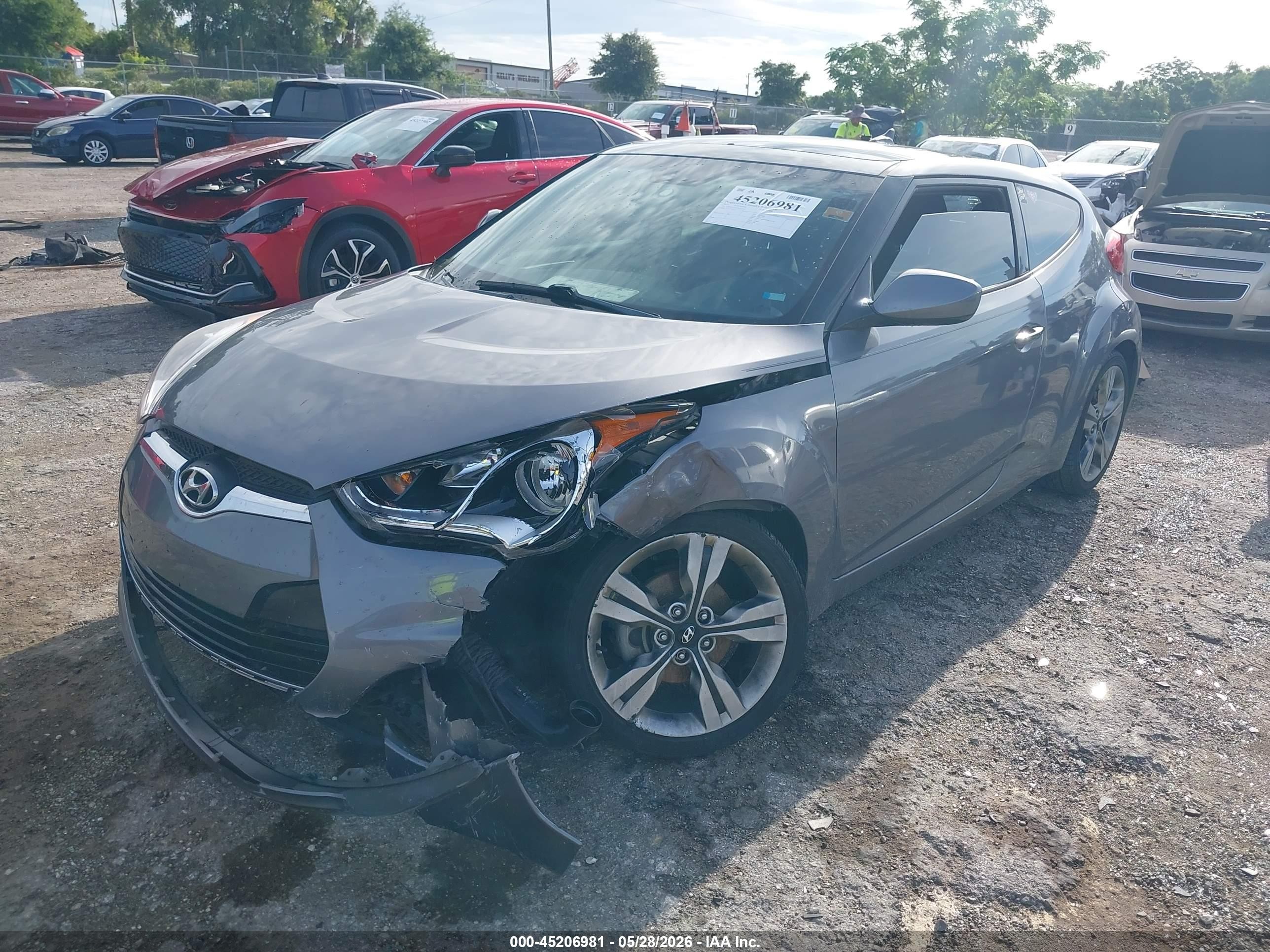 2017 Hyundai Veloster Value Edition Gray vin: KMHTC6AD0HU321951