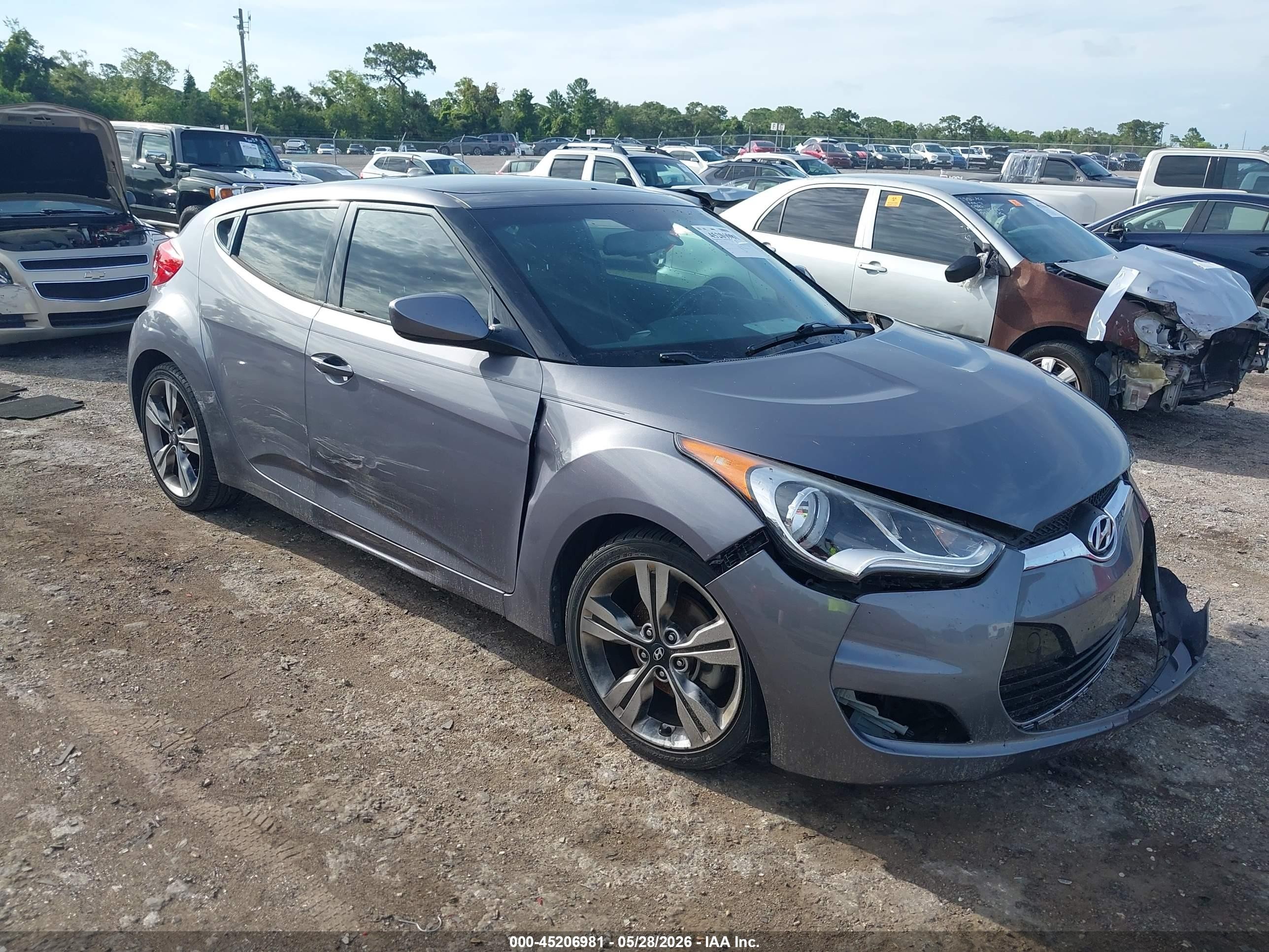 2017 Hyundai Veloster Value Edition Gray vin: KMHTC6AD0HU321951
