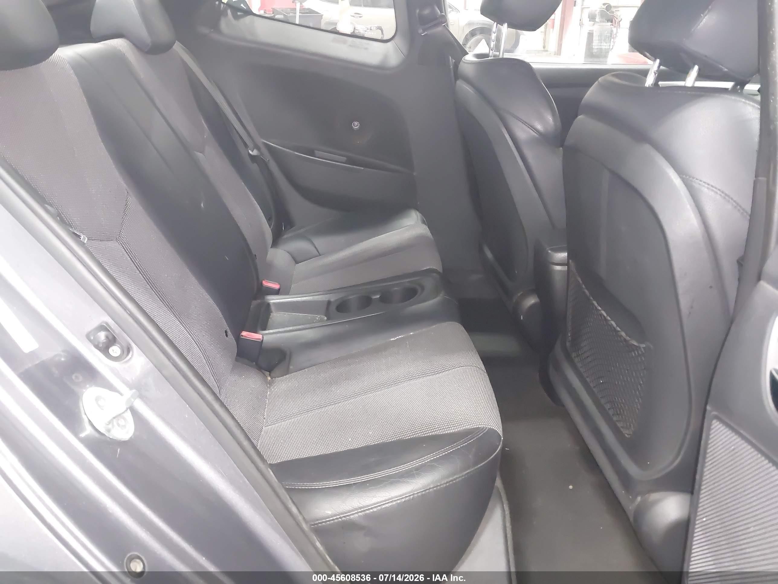 2012 Hyundai Veloster Base W/black Gray vin: KMHTC6AD1CU026768