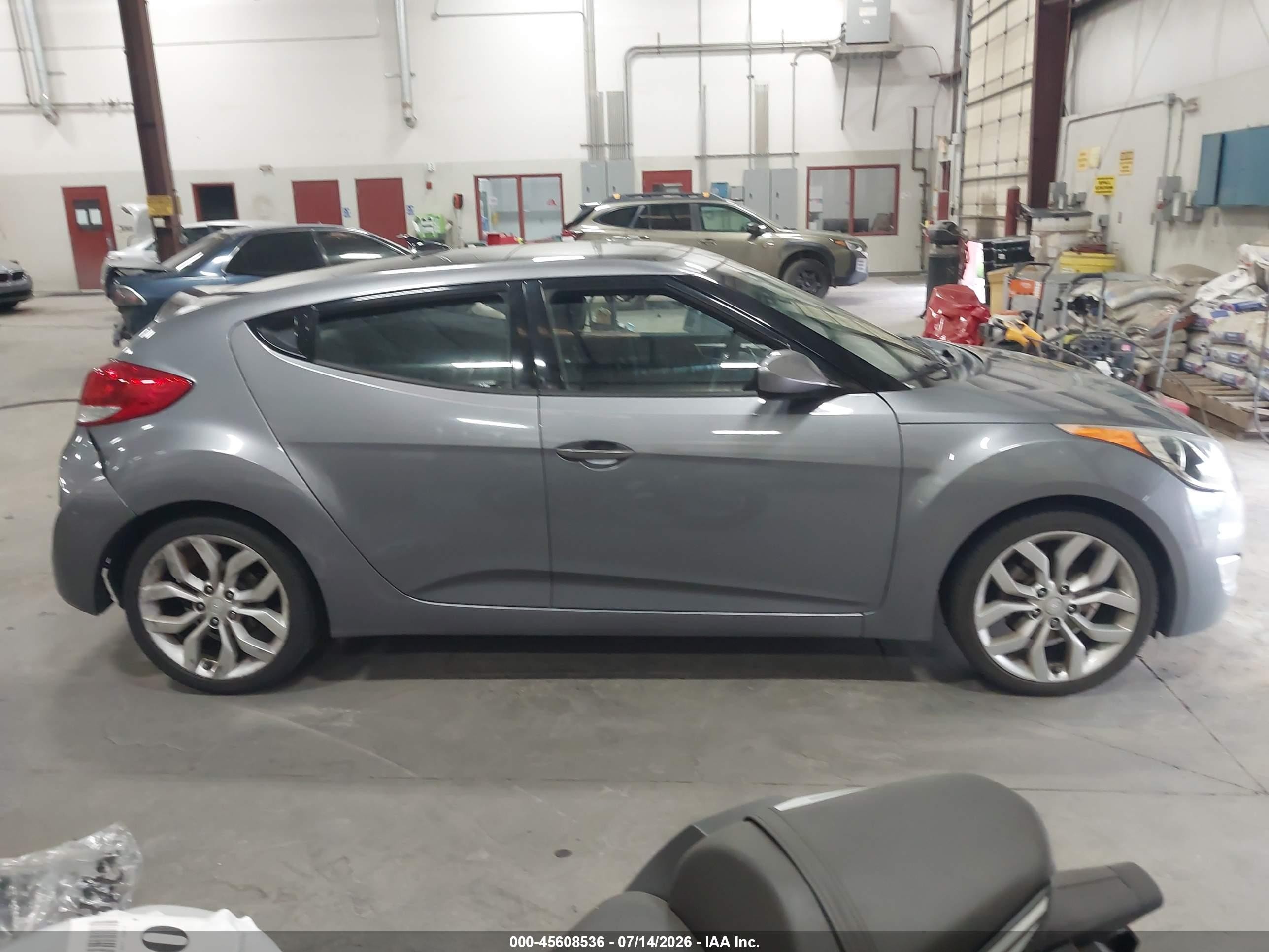 2012 Hyundai Veloster Base W/black Gray vin: KMHTC6AD1CU026768