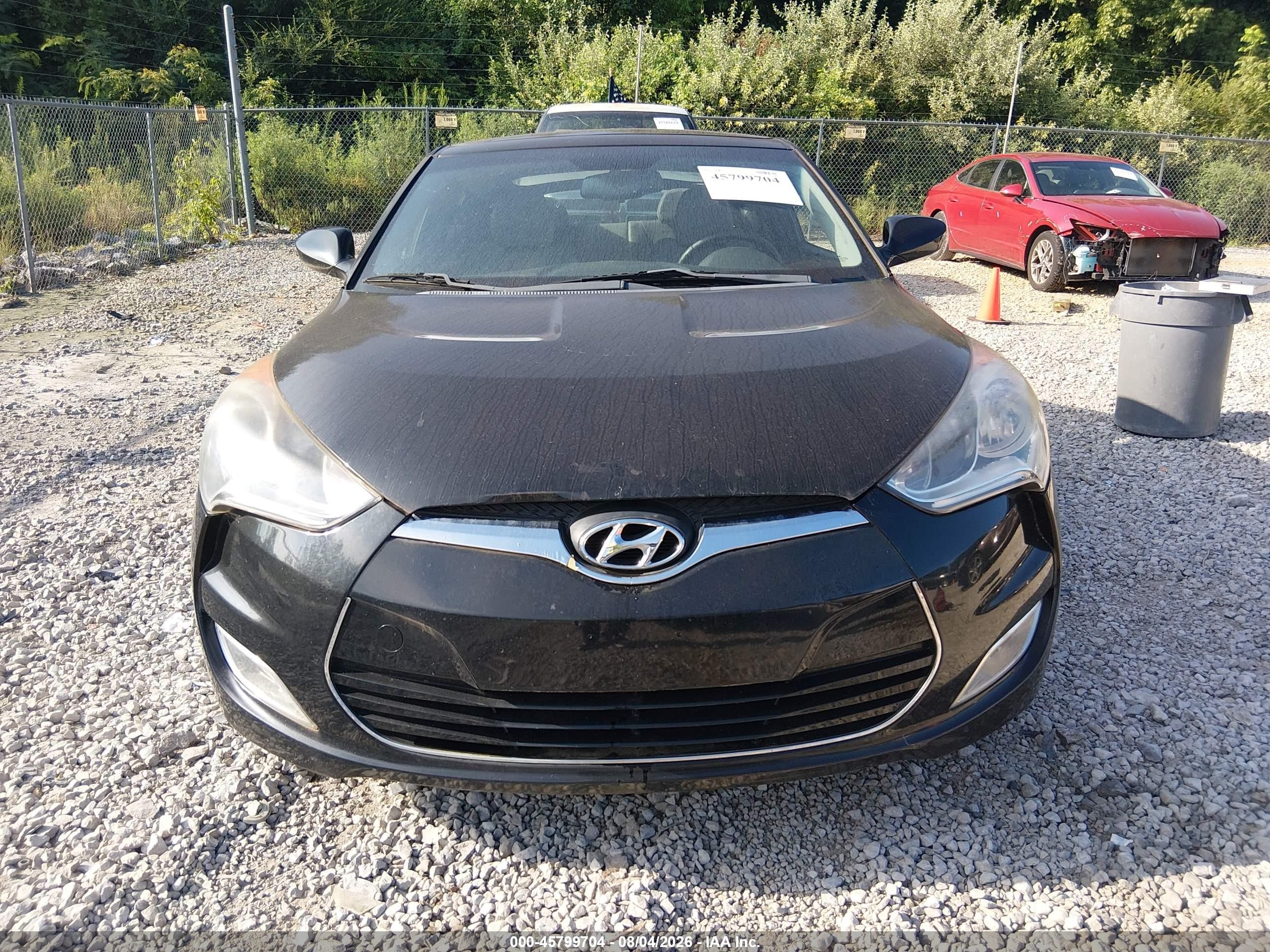 2012 Hyundai Veloster Base W/gray Black vin: KMHTC6AD1CU060225