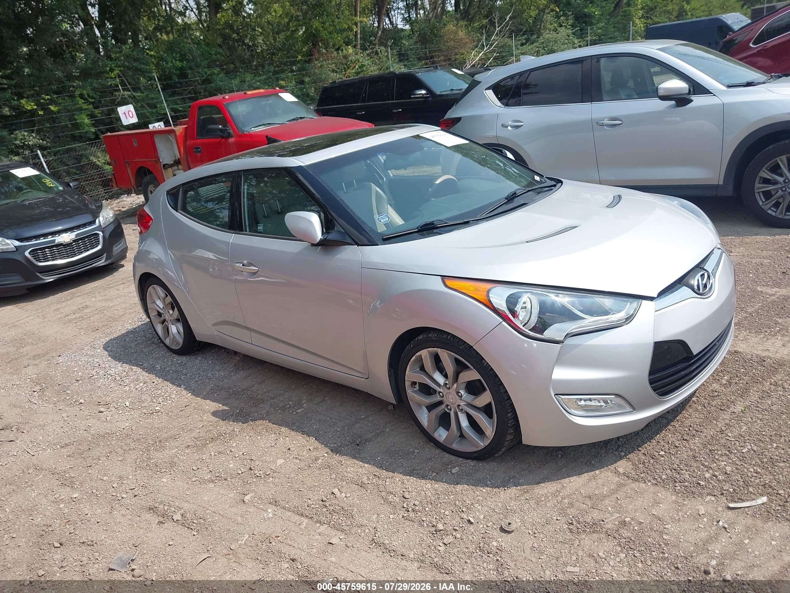 2012 Hyundai Veloster Base W/gray Silver vin: KMHTC6AD1CU071239