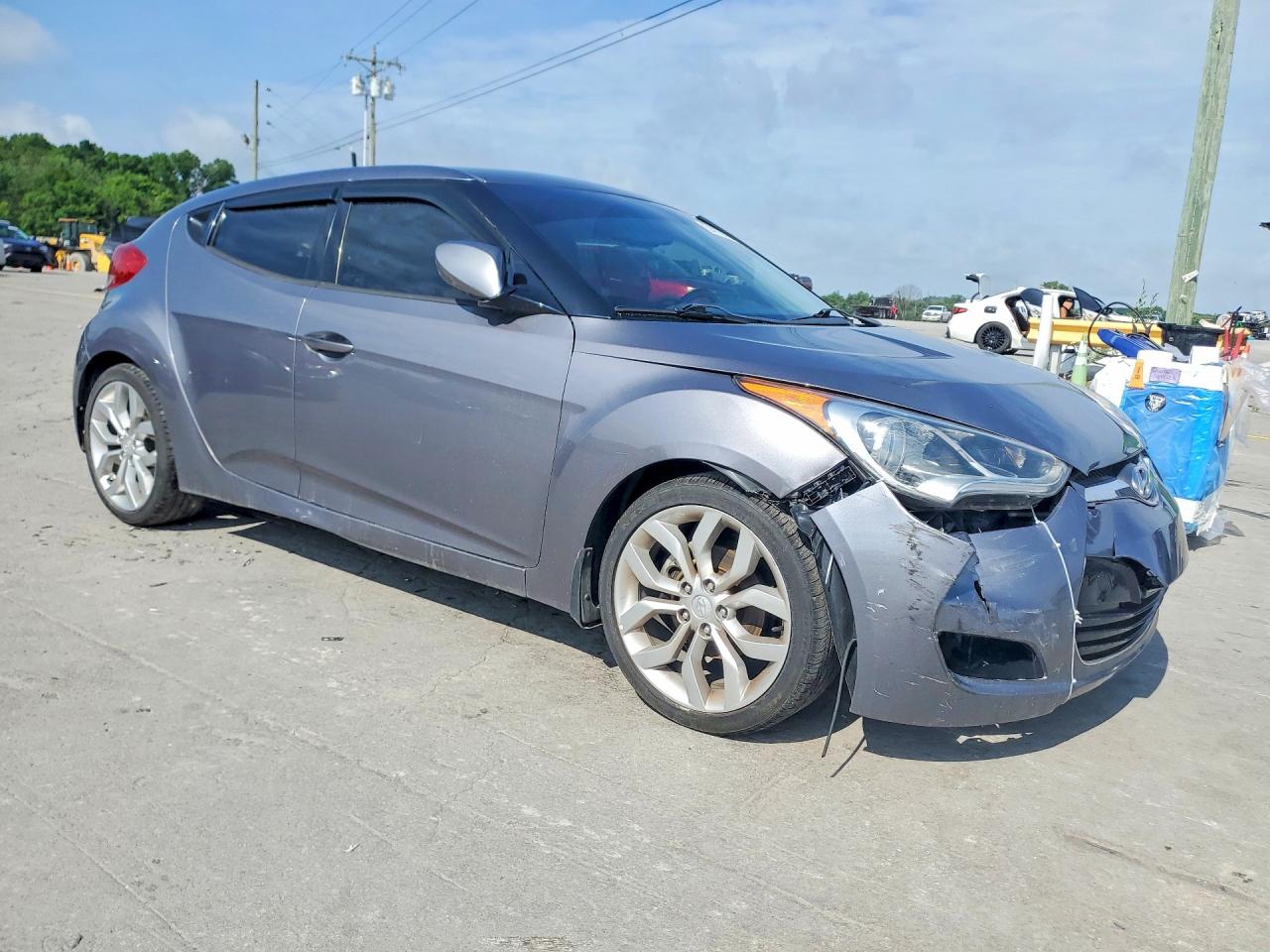 2012 Hyundai Veloster Base Gray vin: KMHTC6AD1CU072598
