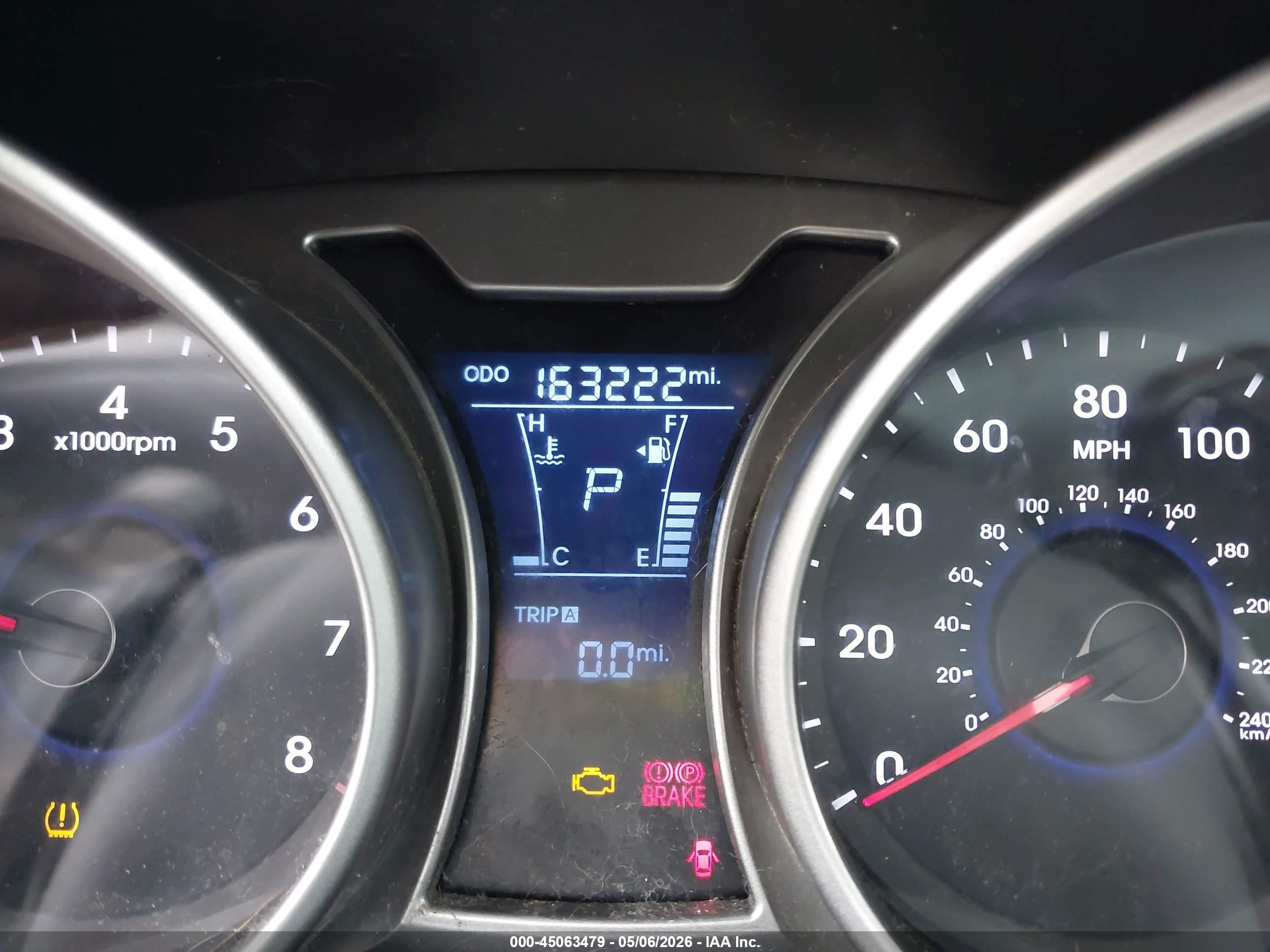 2013 Hyundai Veloster Base W/gray Black vin: KMHTC6AD1DU088429