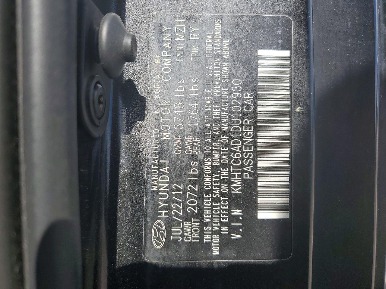 2013 Hyundai Veloster Base Black vin: KMHTC6AD1DU102930