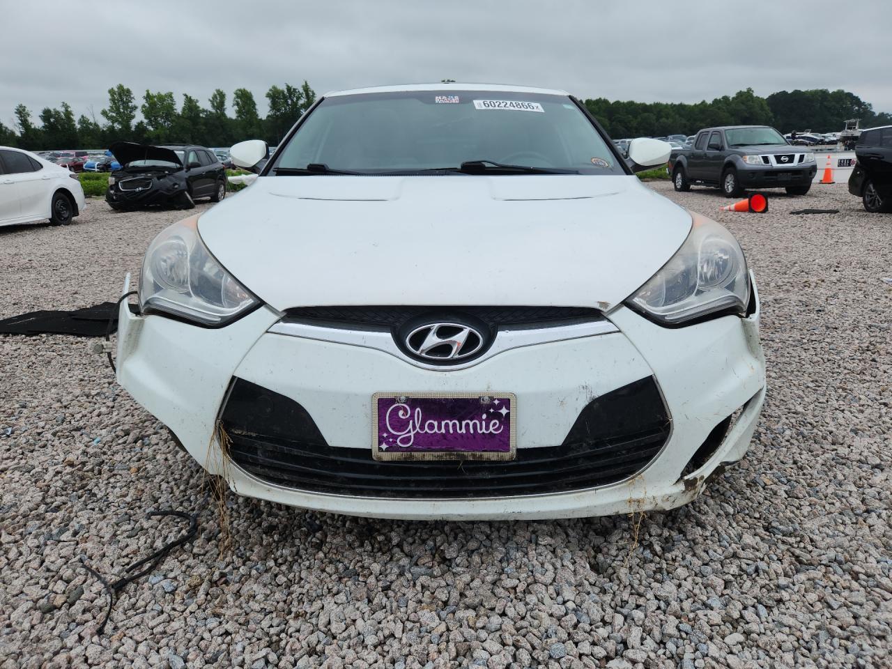 2013 Hyundai Veloster Base Белый vin: KMHTC6AD1DU132896