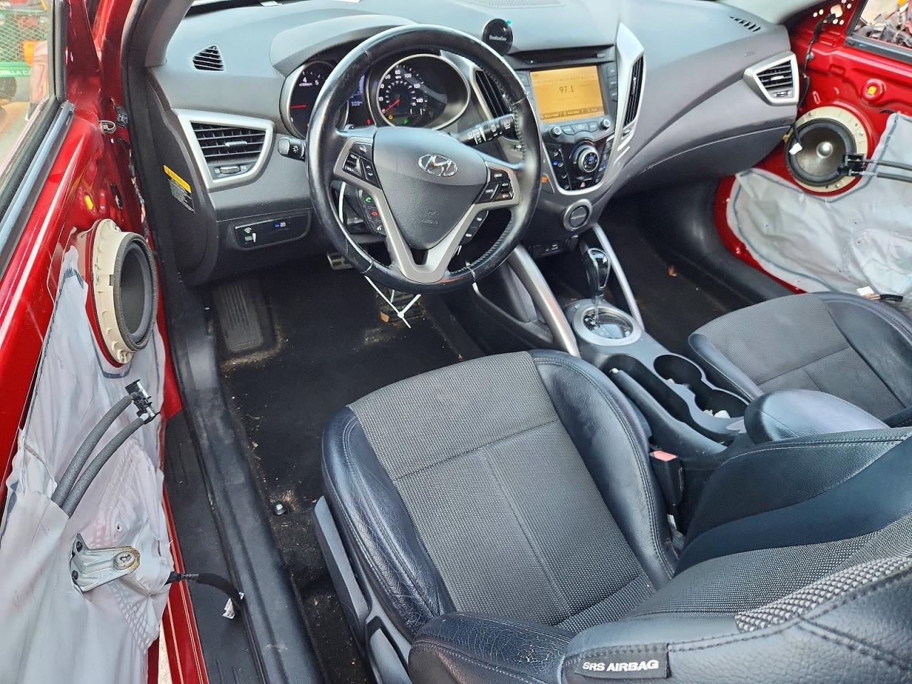 2013 Hyundai Veloster Base Красный vin: KMHTC6AD1DU156809