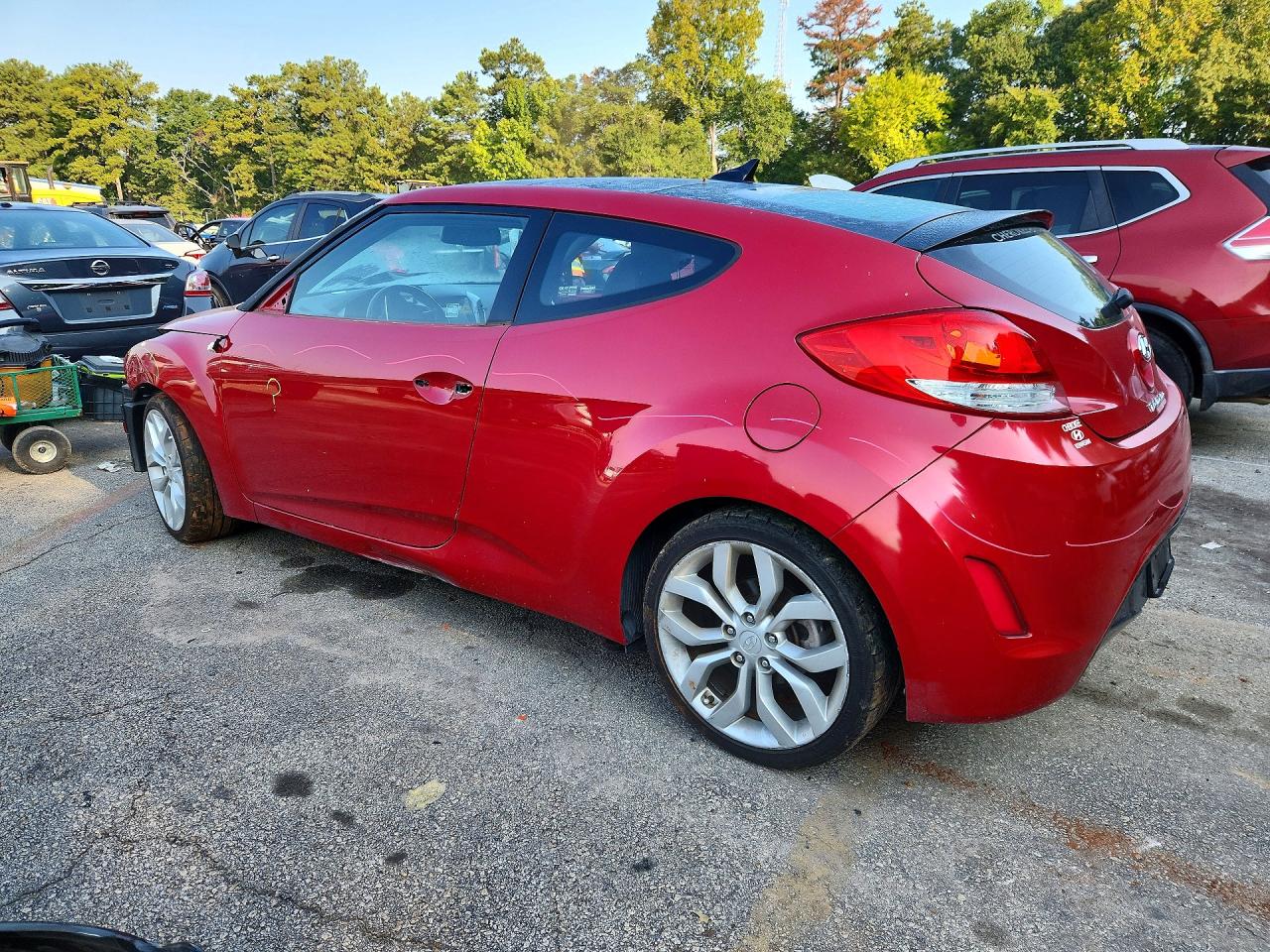2013 Hyundai Veloster Base Красный vin: KMHTC6AD1DU156809
