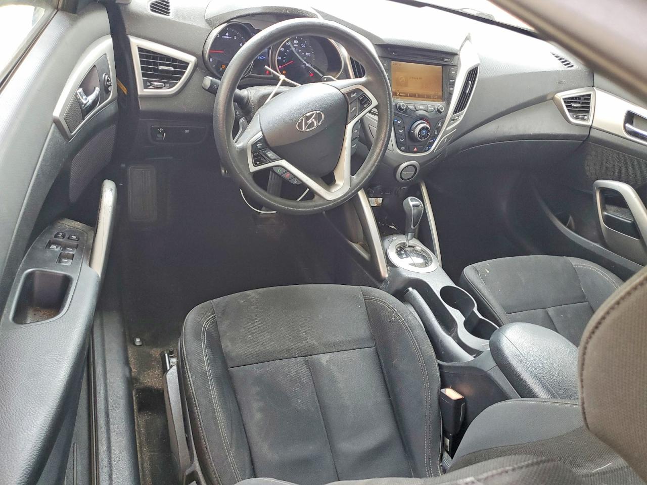2013 Hyundai Veloster Base Black vin: KMHTC6AD1DU172332