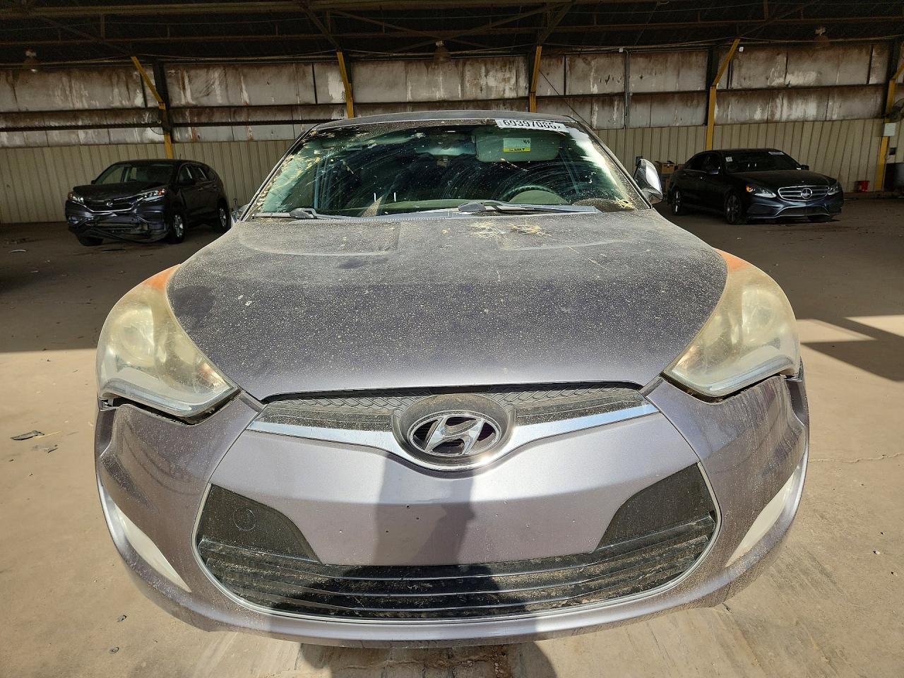 2013 Hyundai Veloster Base Gray vin: KMHTC6AD1DU179264