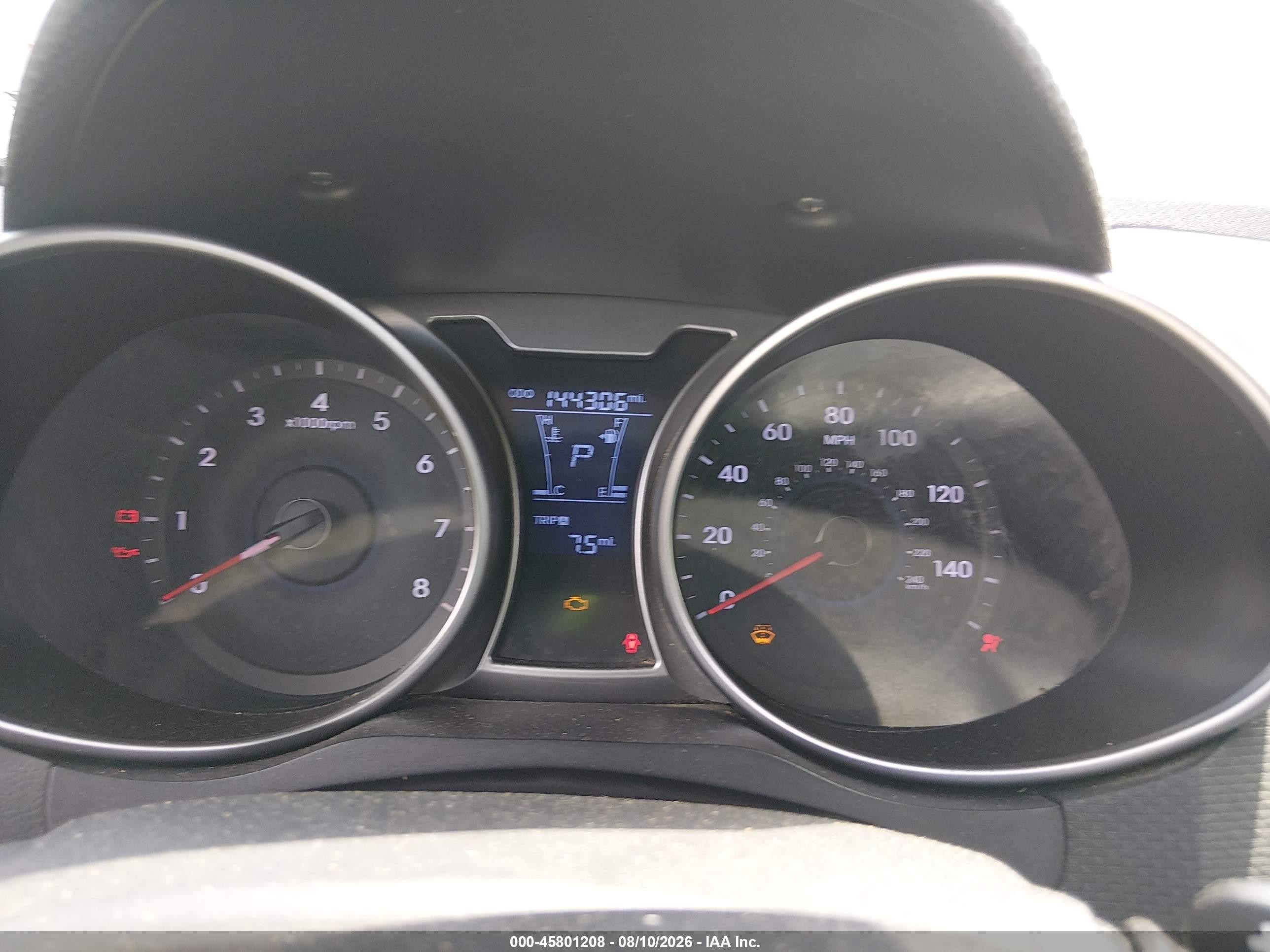 2015 Hyundai Veloster   Silver vin: KMHTC6AD1FU233889