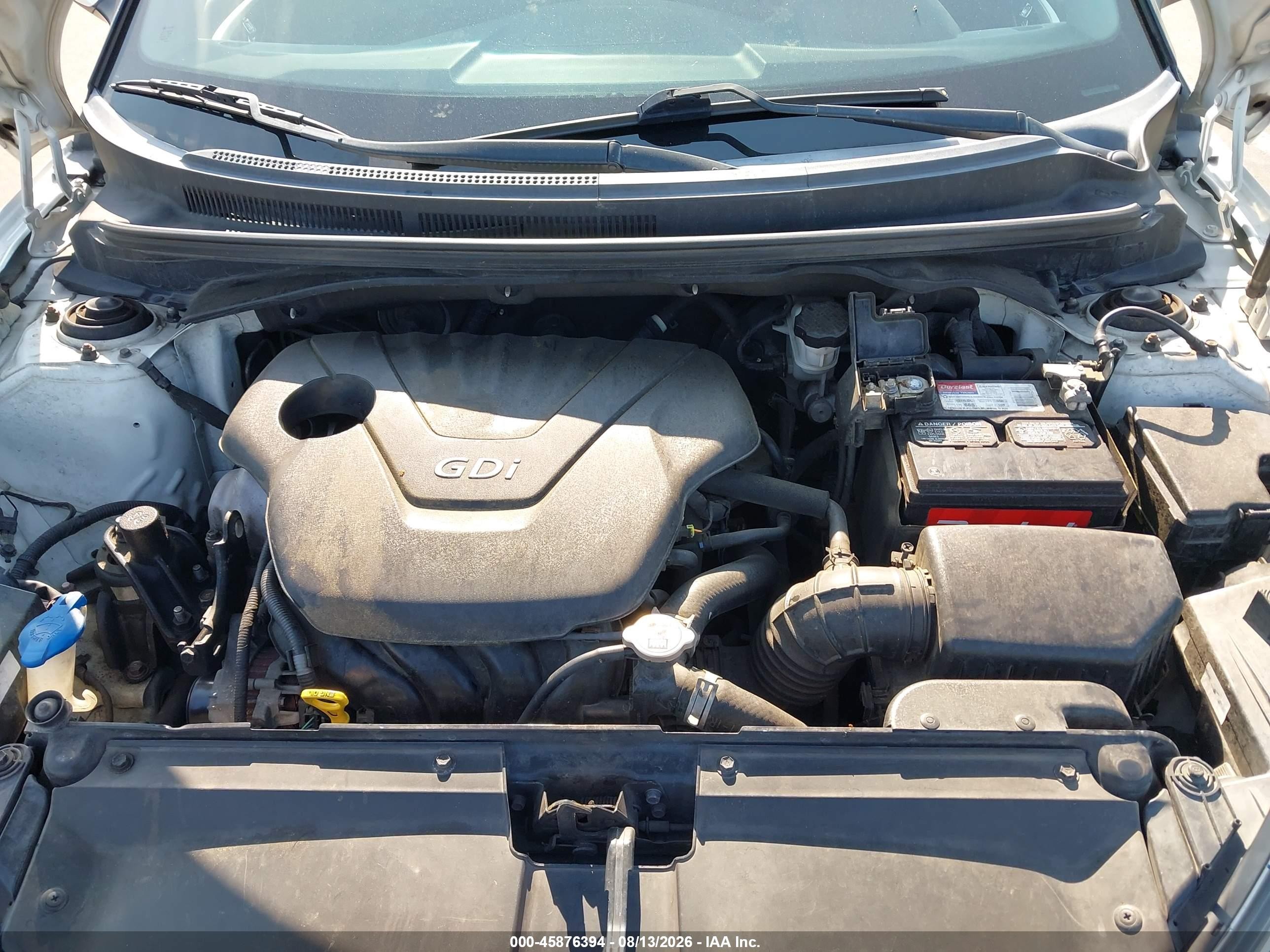 2015 Hyundai Veloster   White vin: KMHTC6AD1FU236467