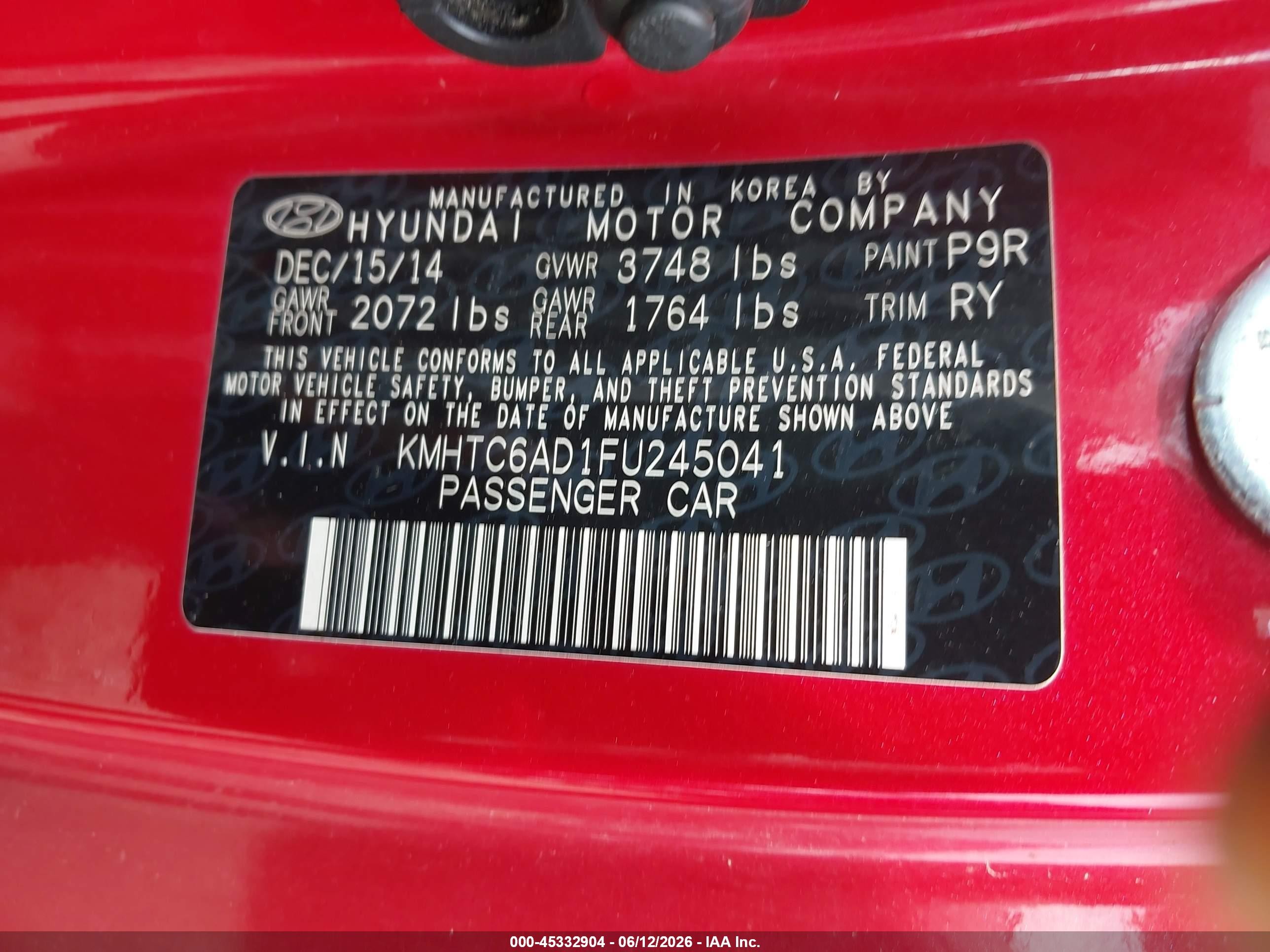 2015 Hyundai Veloster   Red vin: KMHTC6AD1FU245041
