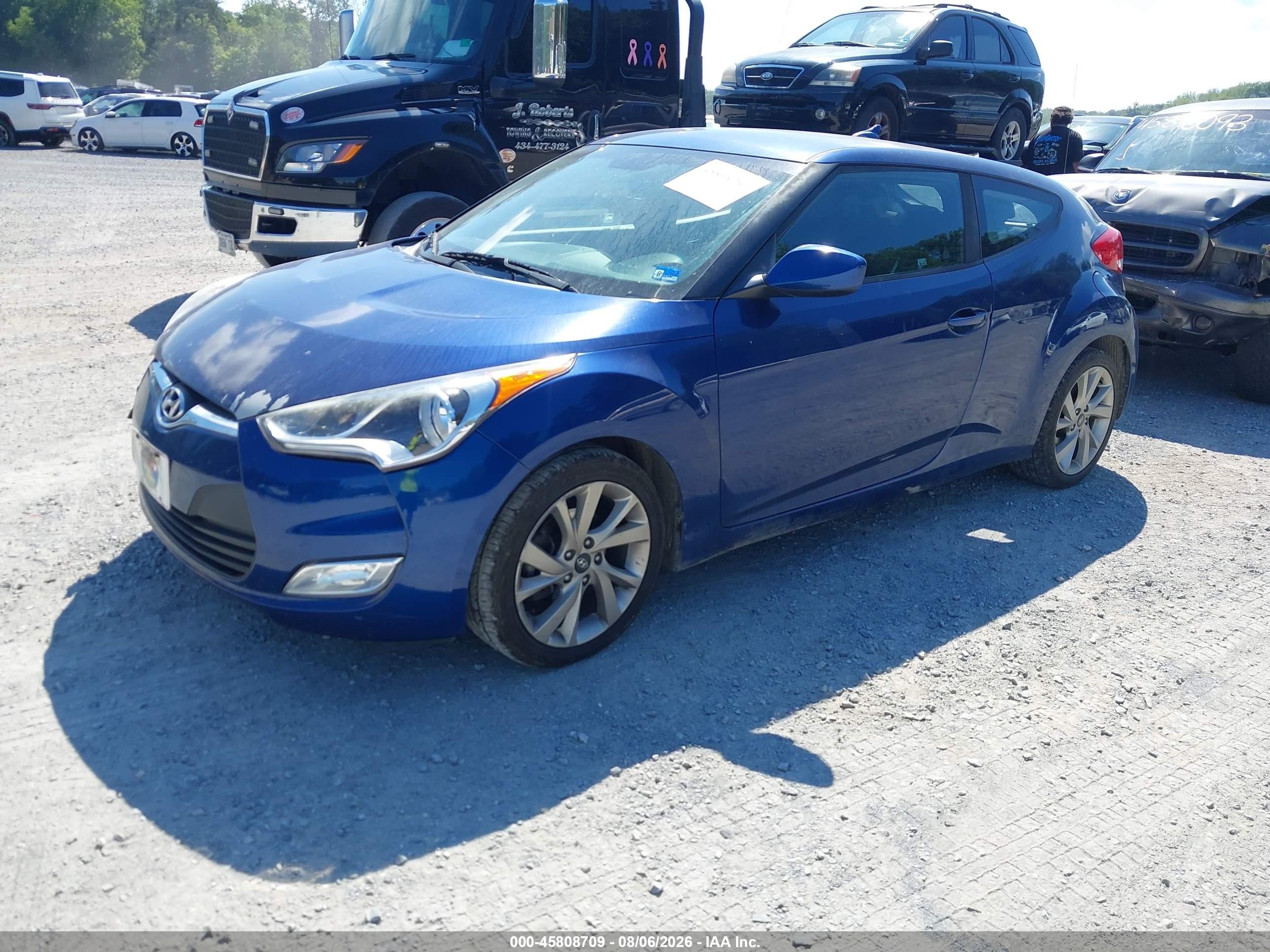2017 Hyundai Veloster Blue vin: KMHTC6AD1HU304950