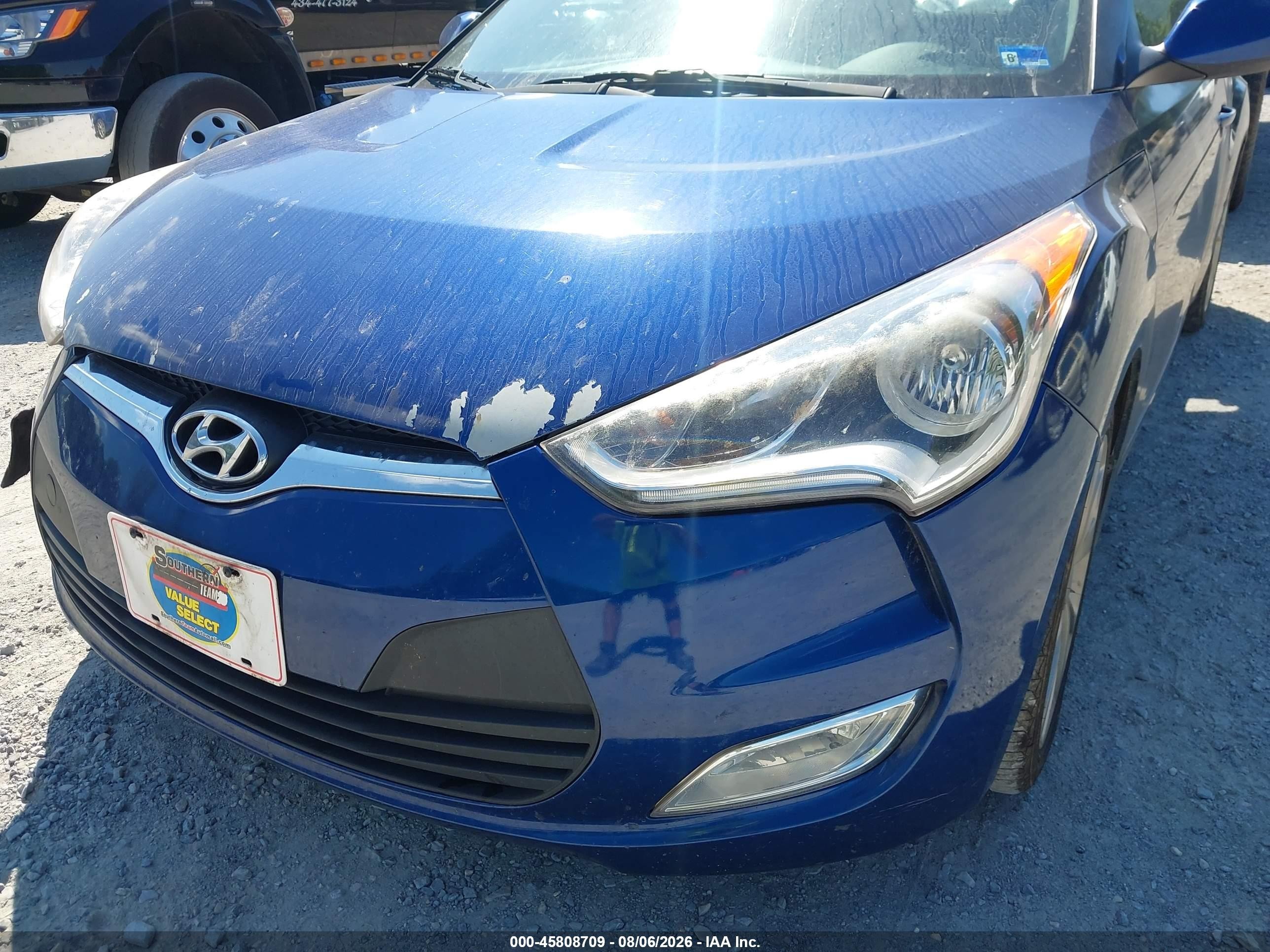 2017 Hyundai Veloster Blue vin: KMHTC6AD1HU304950