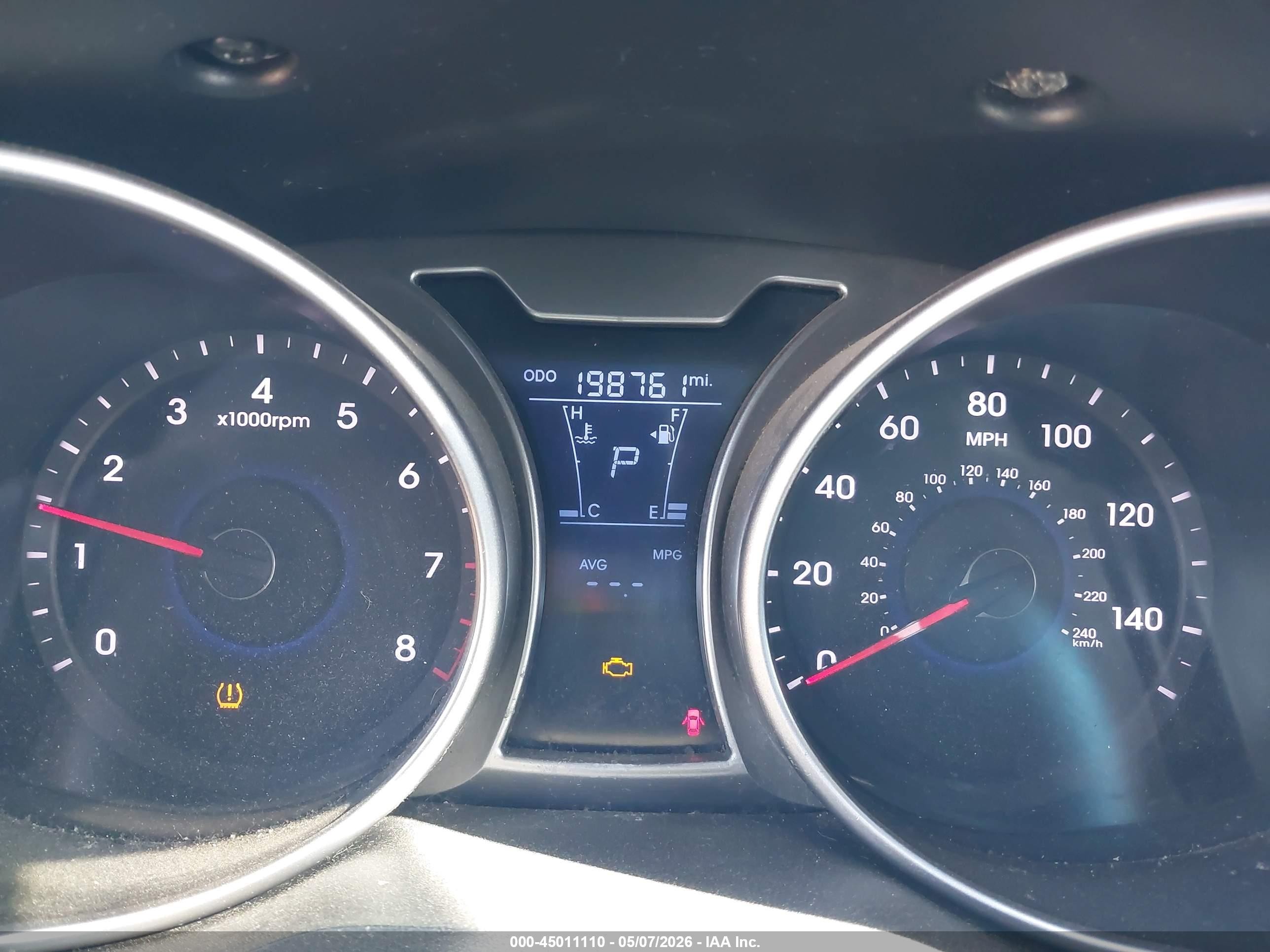 2012 Hyundai Veloster Base W/black Silver vin: KMHTC6AD2CU030697