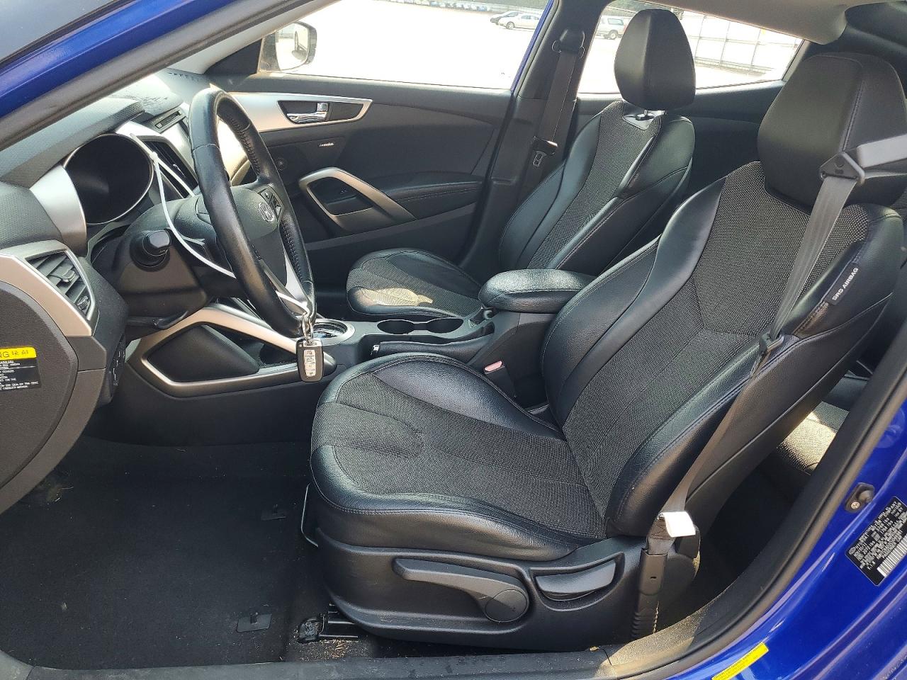 2012 Hyundai Veloster Base Blue vin: KMHTC6AD2CU046981