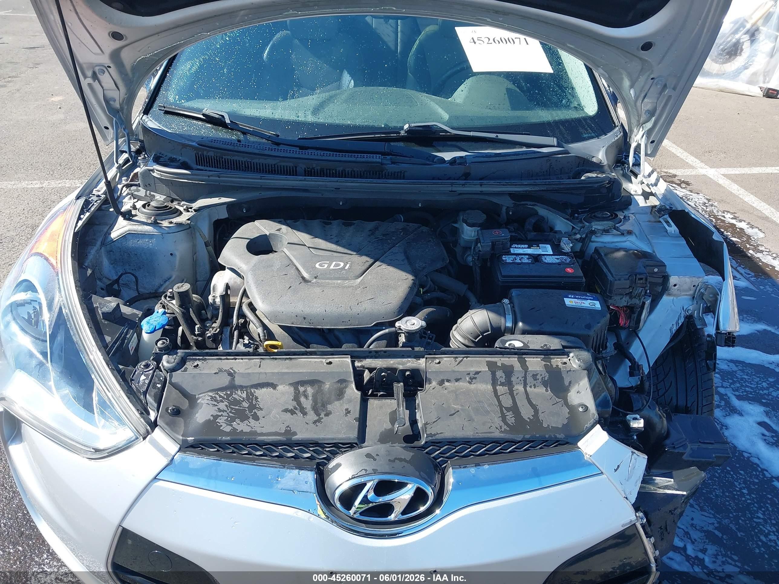 2012 Hyundai Veloster Base W/gray Silver vin: KMHTC6AD2CU053039
