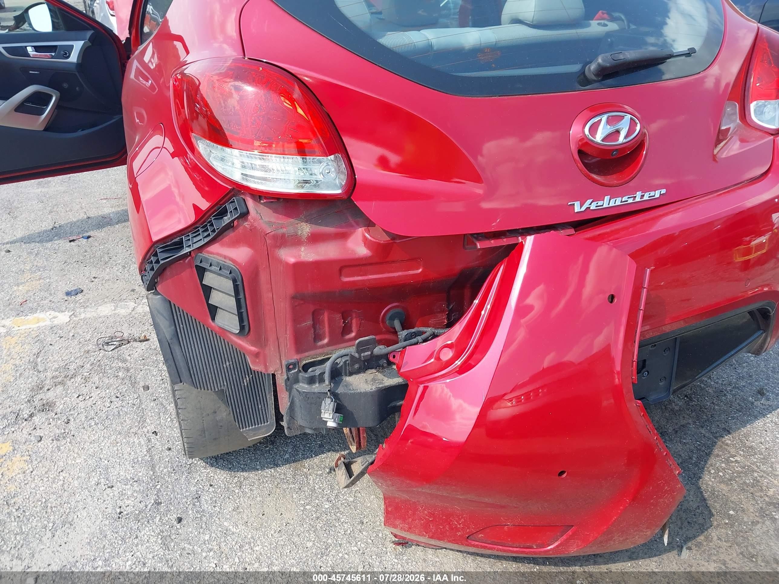 2012 Hyundai Veloster Base W/gray Red vin: KMHTC6AD2CU057527