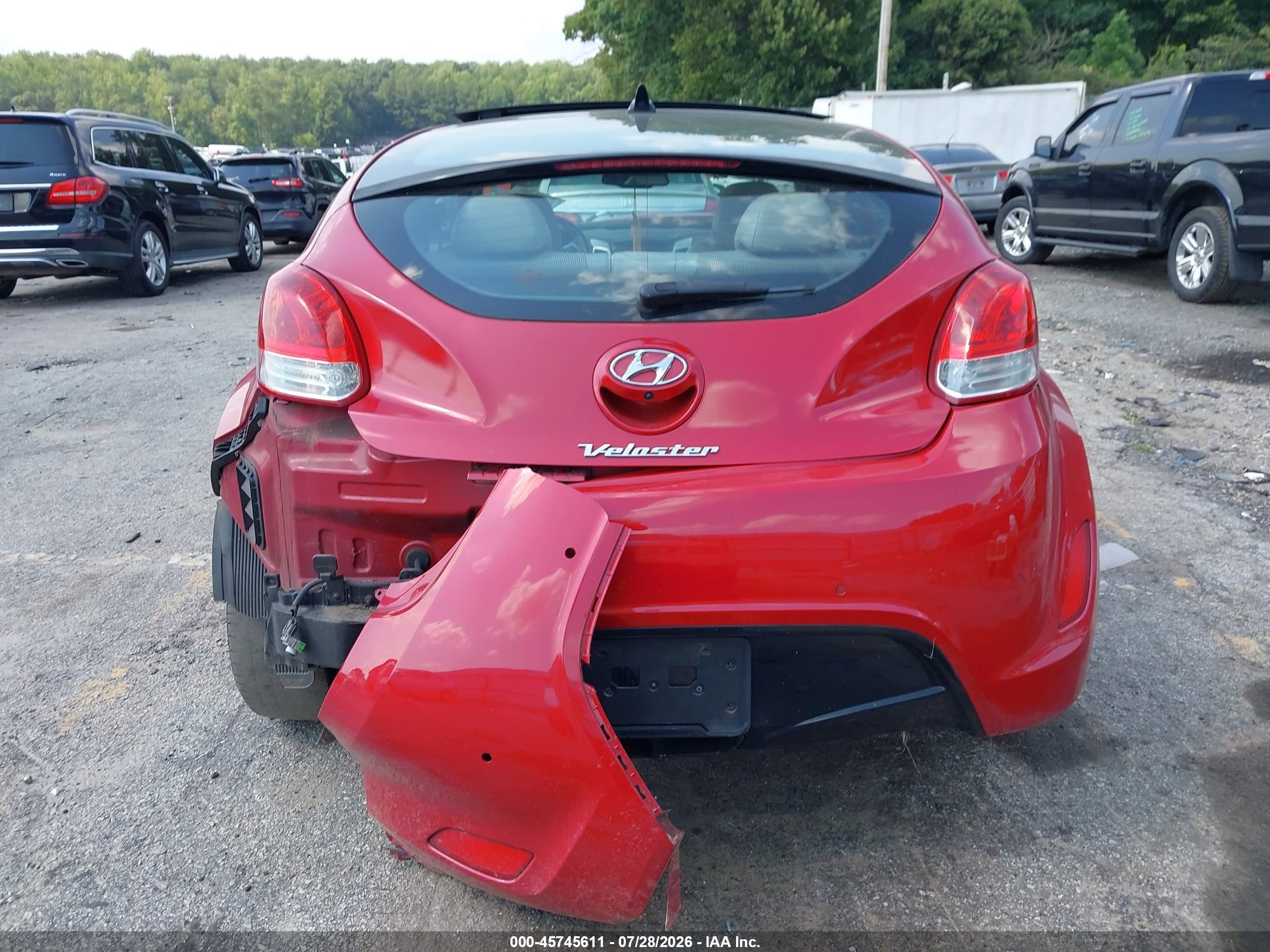 2012 Hyundai Veloster Base W/gray Red vin: KMHTC6AD2CU057527