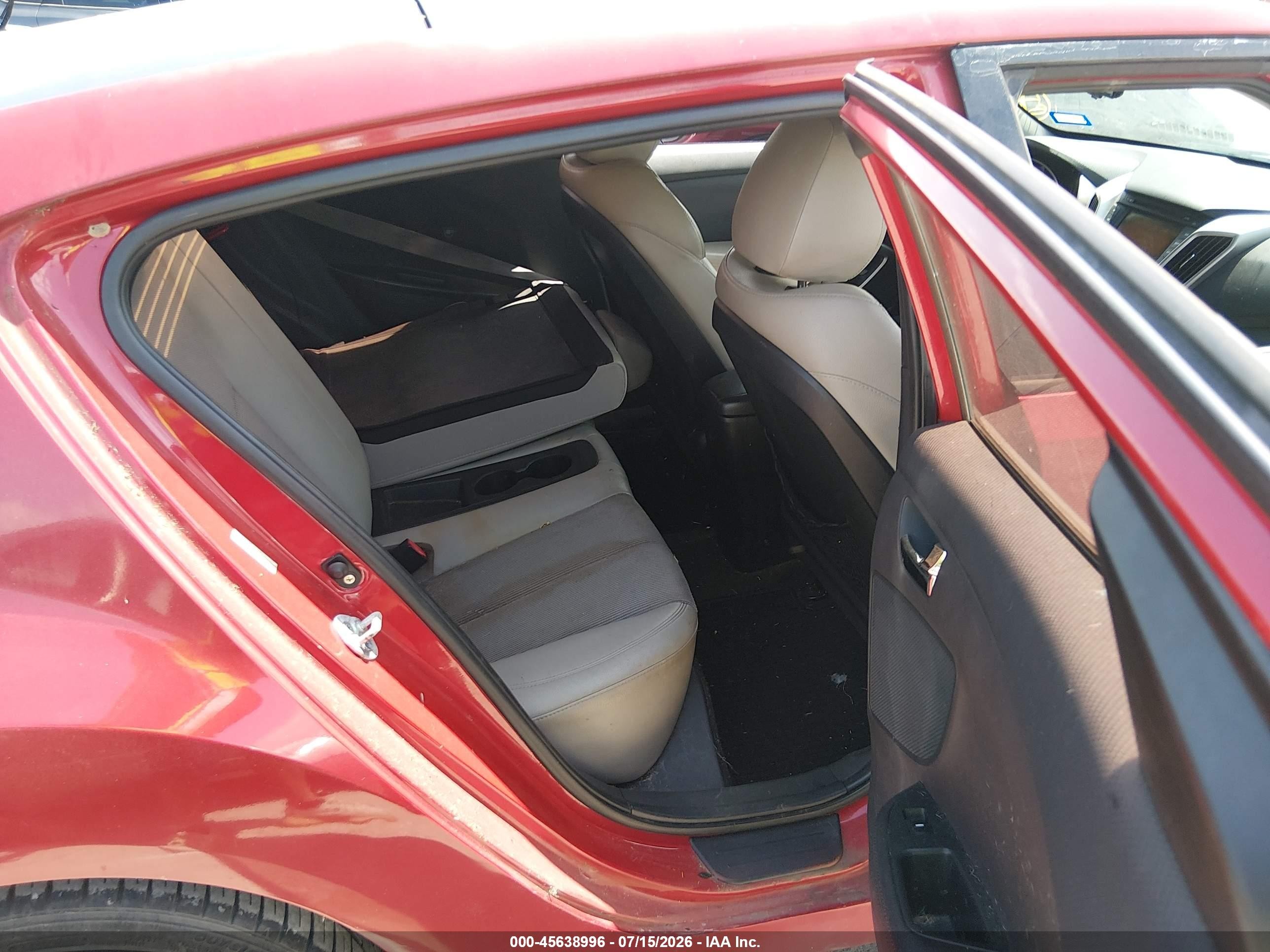 2012 Hyundai Veloster Base W/gray Red vin: KMHTC6AD2CU074425