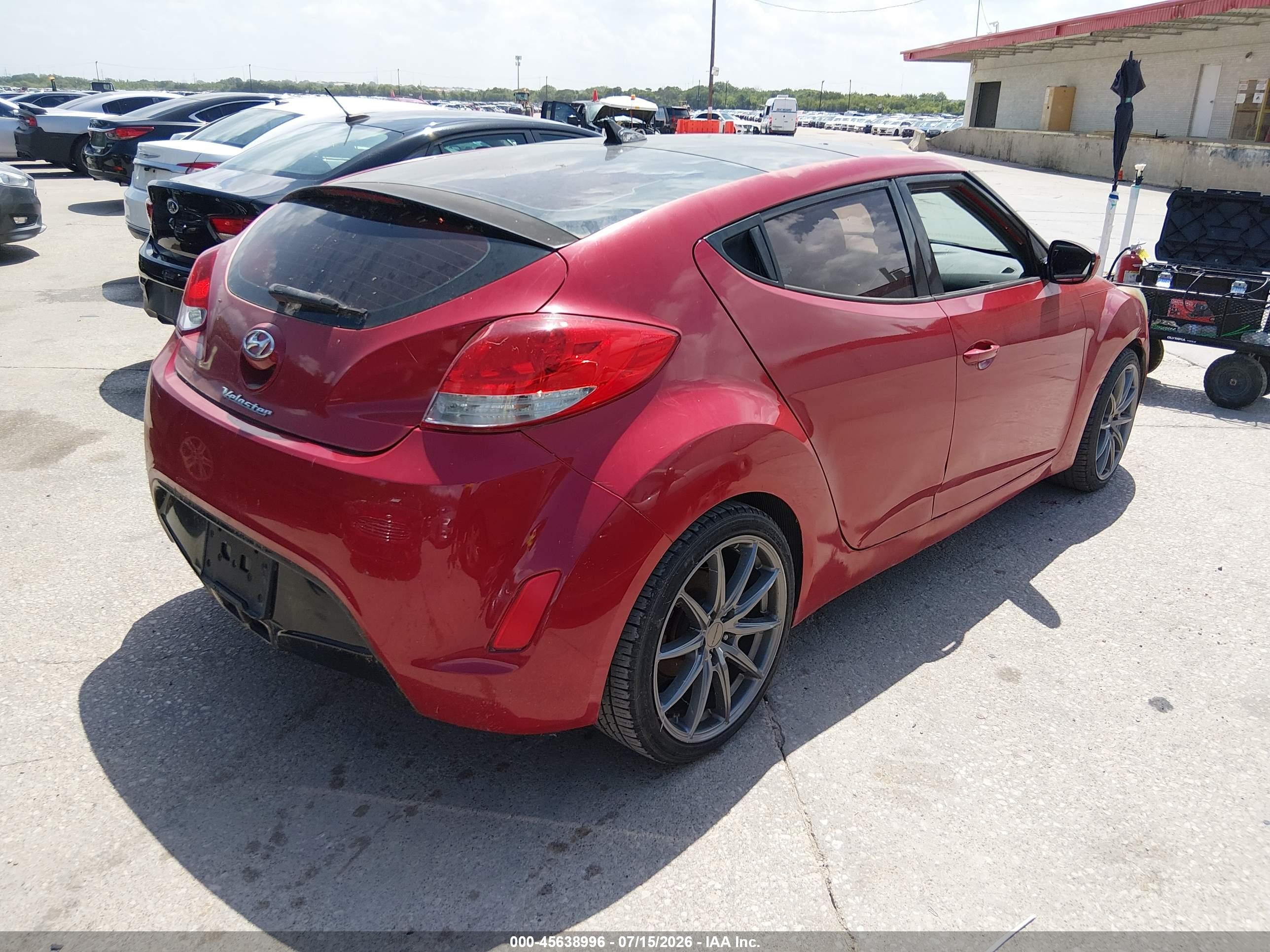 2012 Hyundai Veloster Base W/gray Red vin: KMHTC6AD2CU074425