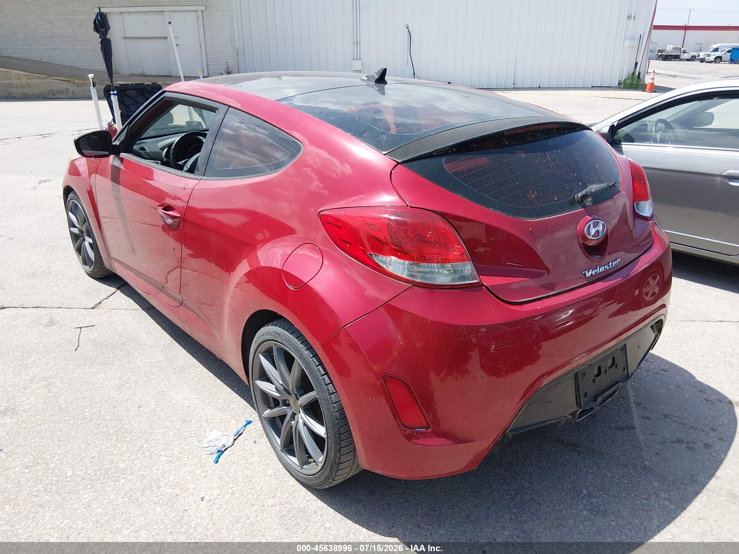 2012 Hyundai Veloster Base W/gray Red vin: KMHTC6AD2CU074425