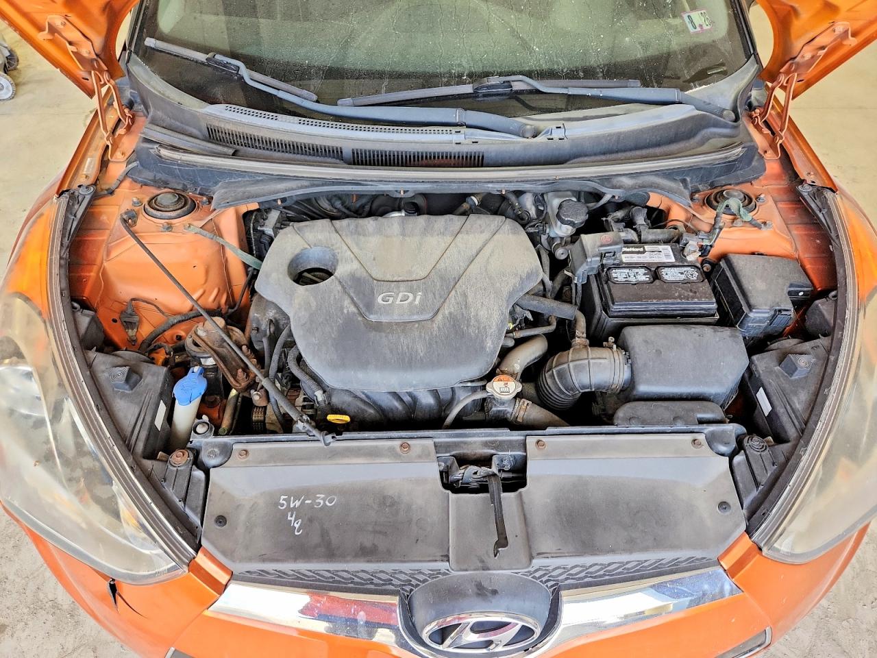 2013 Hyundai Veloster Base Orange vin: KMHTC6AD2DU087127