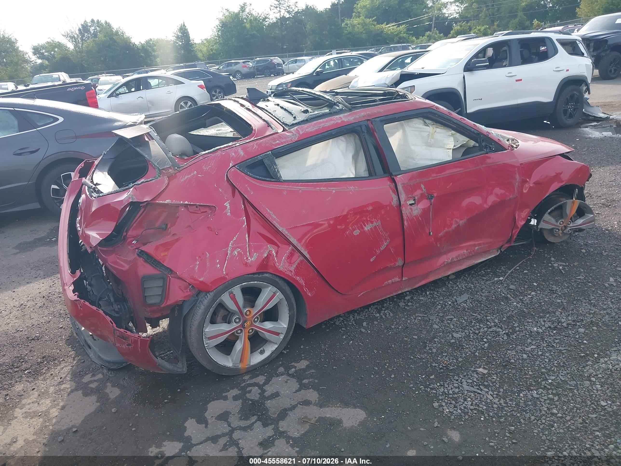2013 Hyundai Veloster Base W/gray Red vin: KMHTC6AD2DU095096