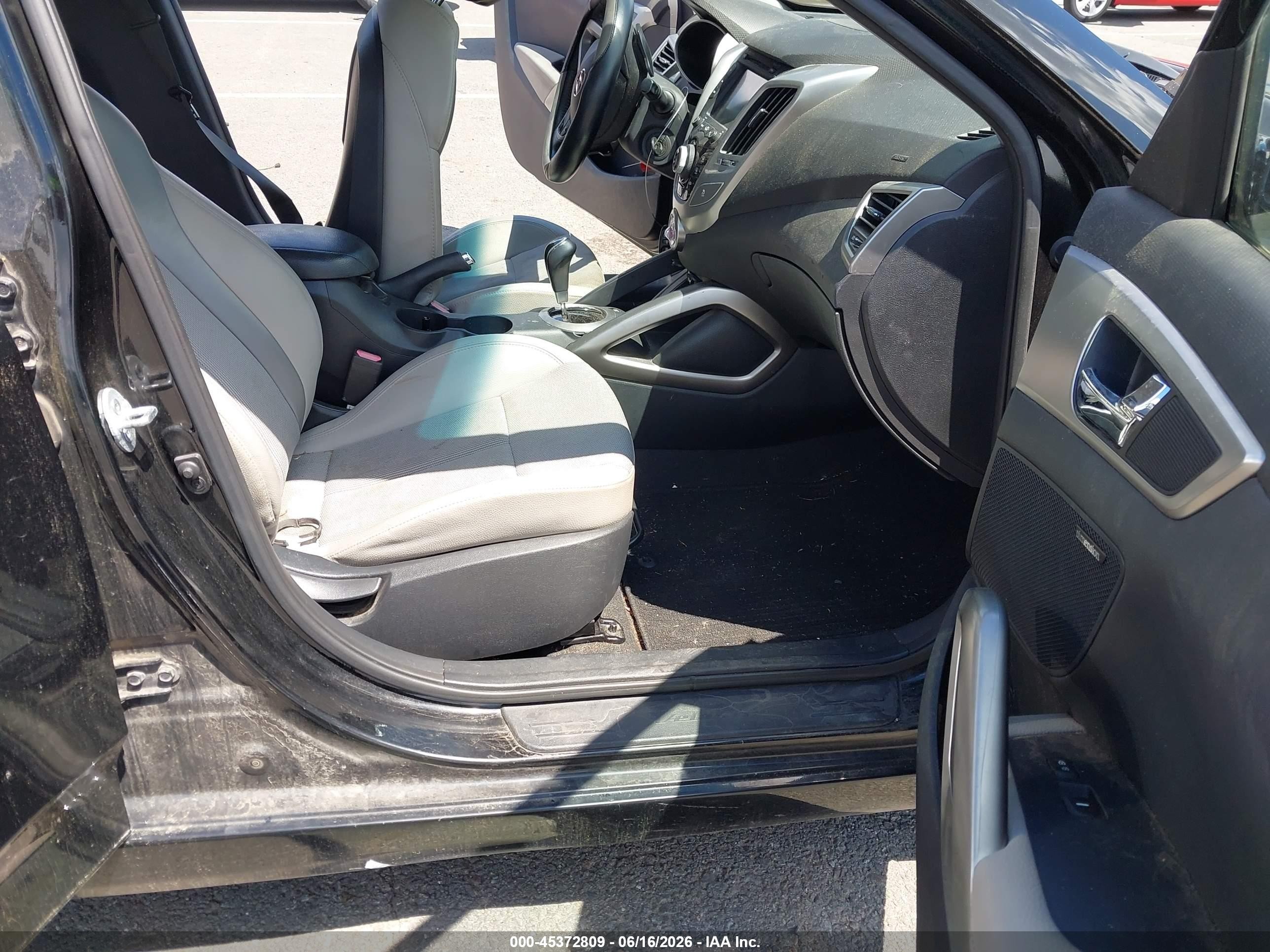 2013 Hyundai Veloster Base W/gray Черный vin: KMHTC6AD2DU117193