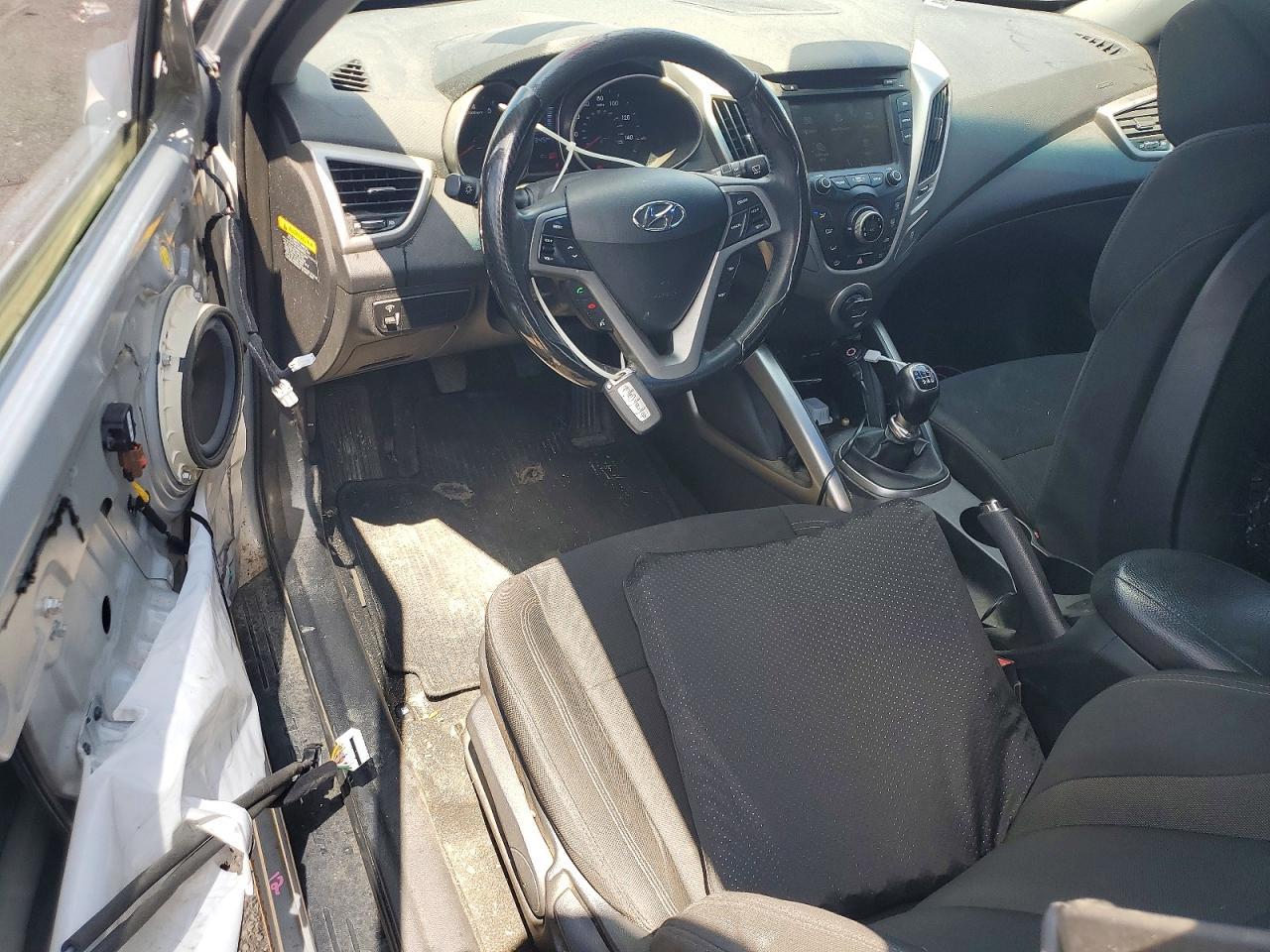 2013 Hyundai Veloster Re Mix Silver vin: KMHTC6AD2DU128887