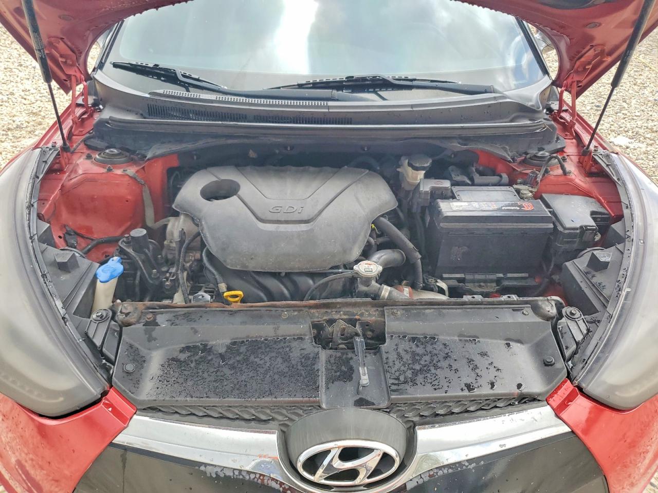 2013 Hyundai Veloster Base Red vin: KMHTC6AD2DU170329