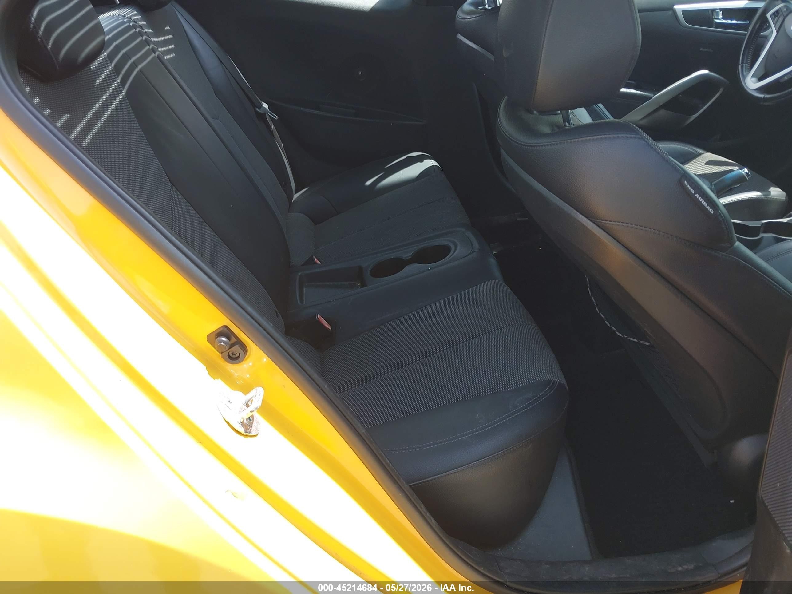 2014 Hyundai Veloster Base W/black Yellow vin: KMHTC6AD2EU196902