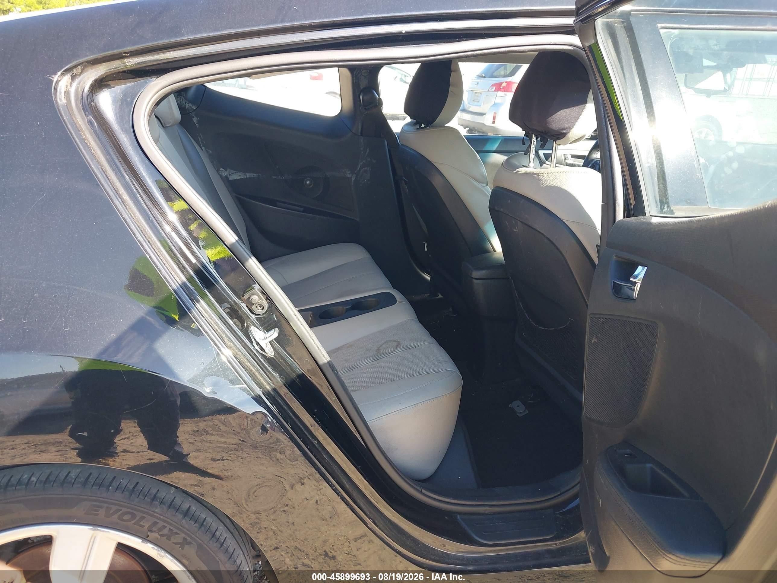 2014 Hyundai Veloster Base W/gray Black vin: KMHTC6AD2EU215724