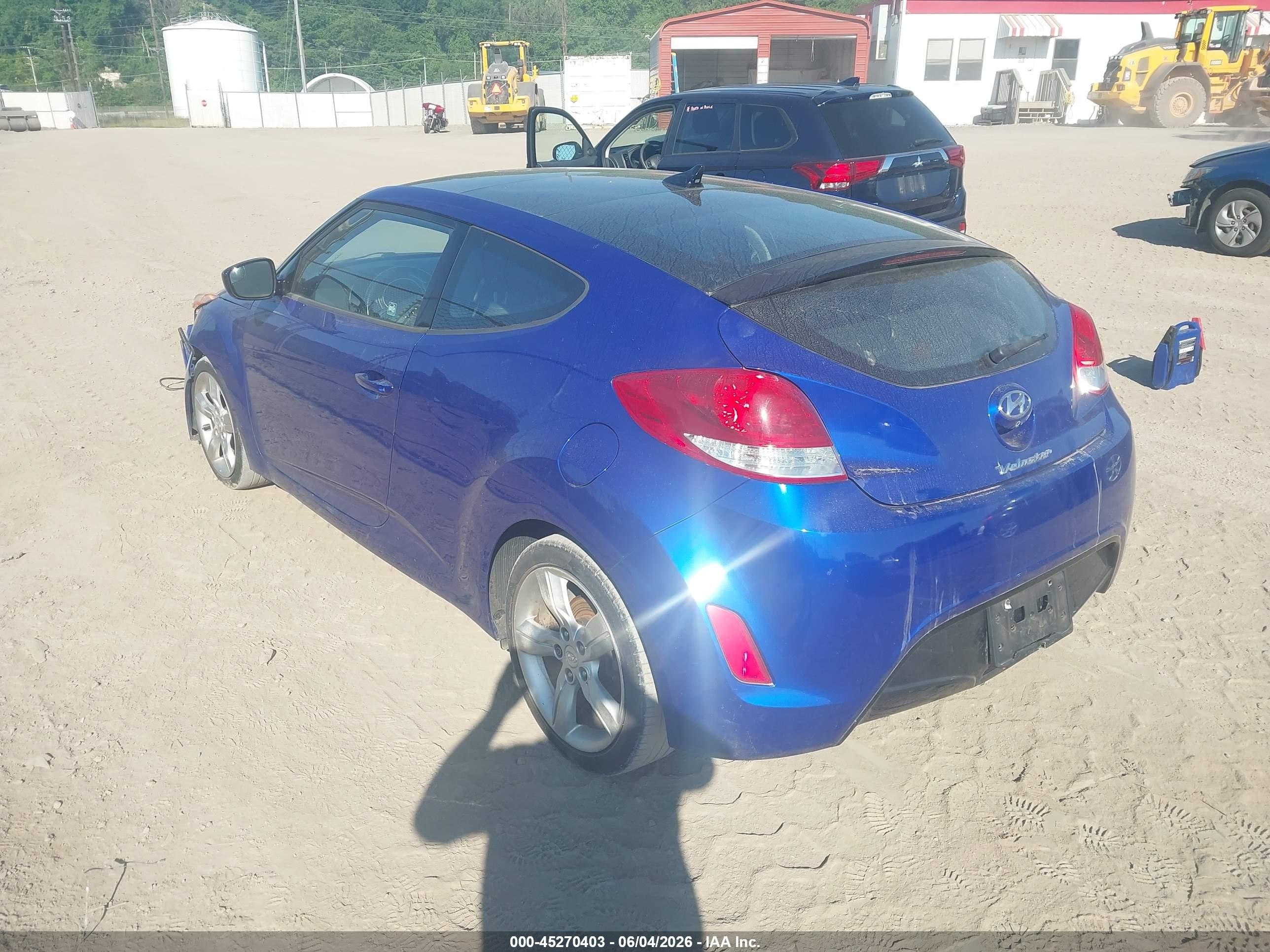 2014 Hyundai Veloster Base W/black Blue vin: KMHTC6AD2EU217196