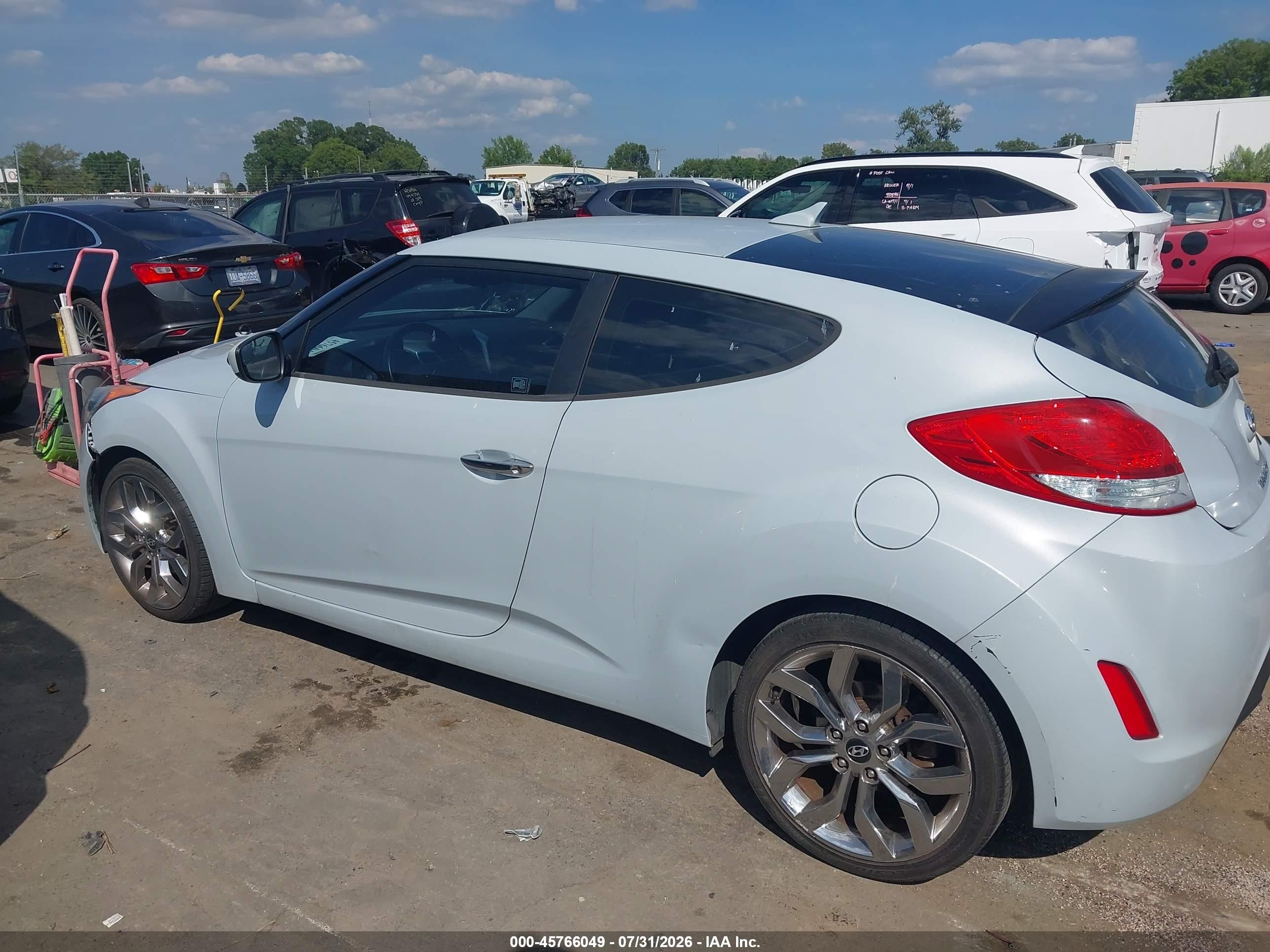 2015 Hyundai Veloster Flex Light Blue vin: KMHTC6AD2FU219242