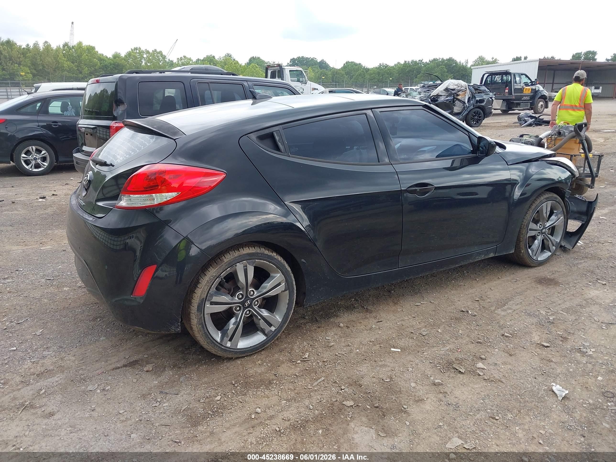 2015 Hyundai Veloster   Black vin: KMHTC6AD2FU230399