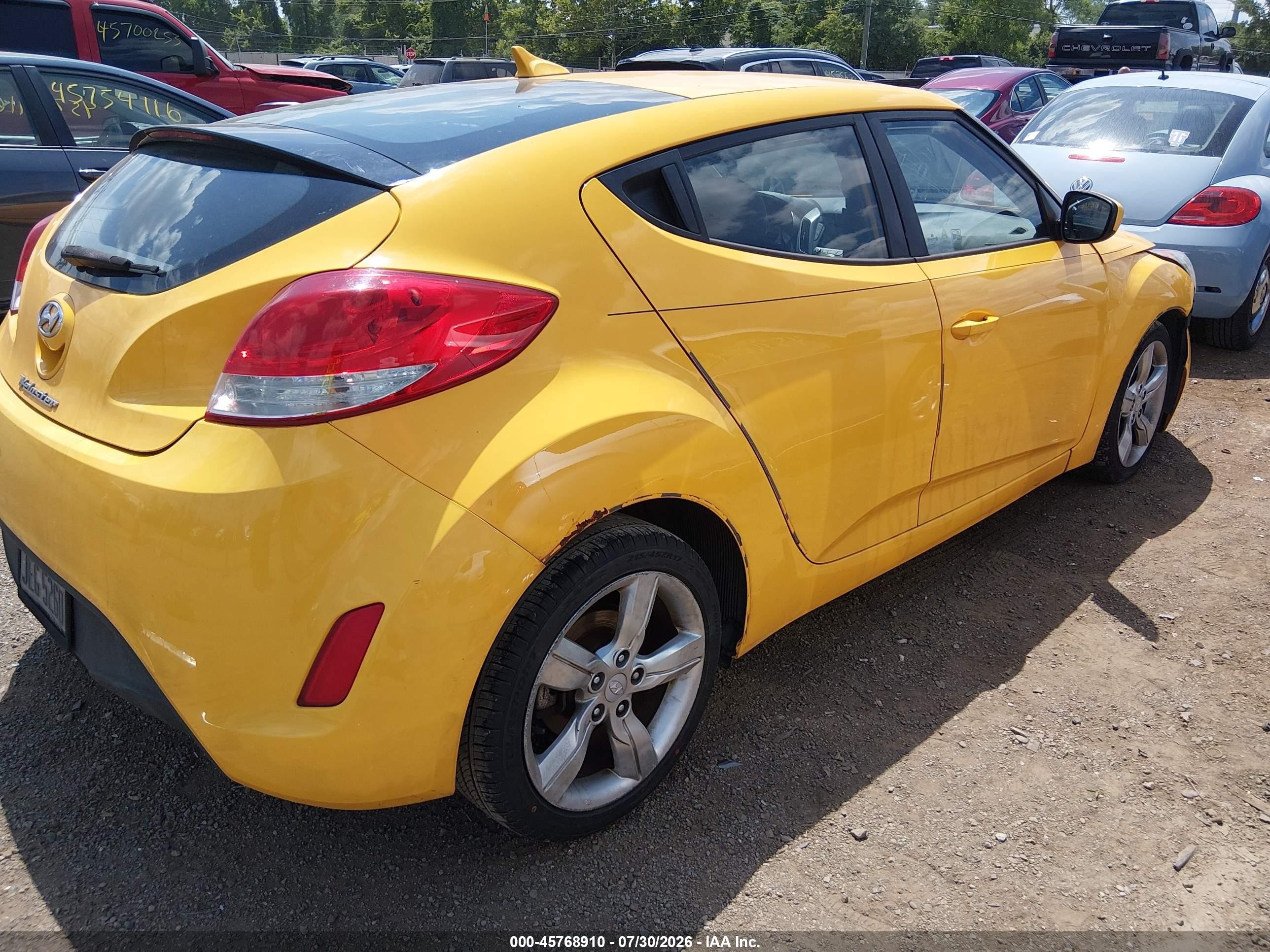 2015 Hyundai Veloster   Yellow vin: KMHTC6AD2FU235814